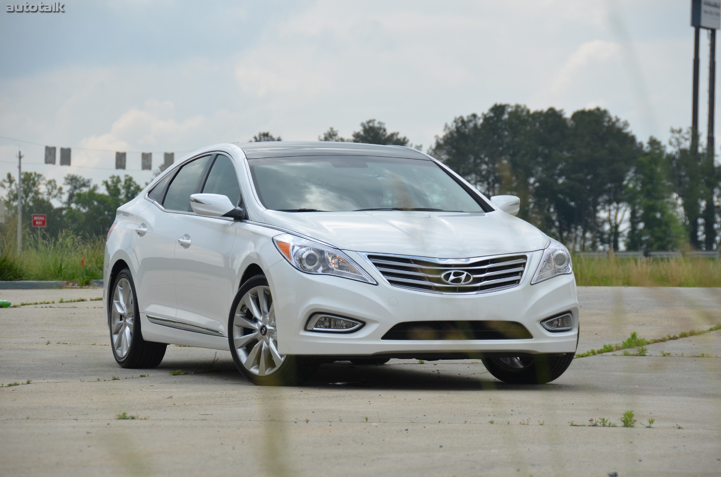 2012 Hyundai Azera Review
