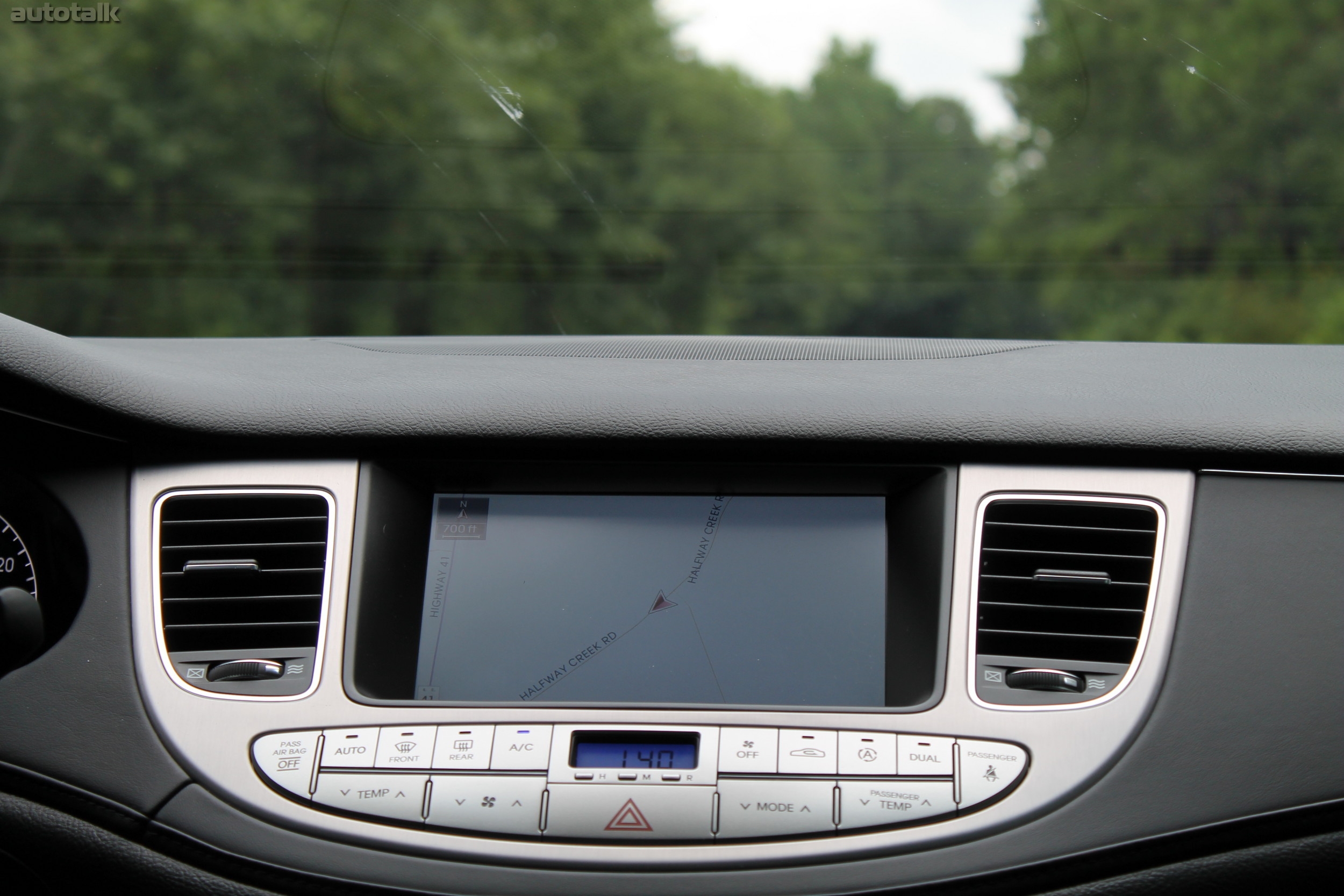 2012 Hyundai Genesis Sedan 5.0 R-Spec First Drive