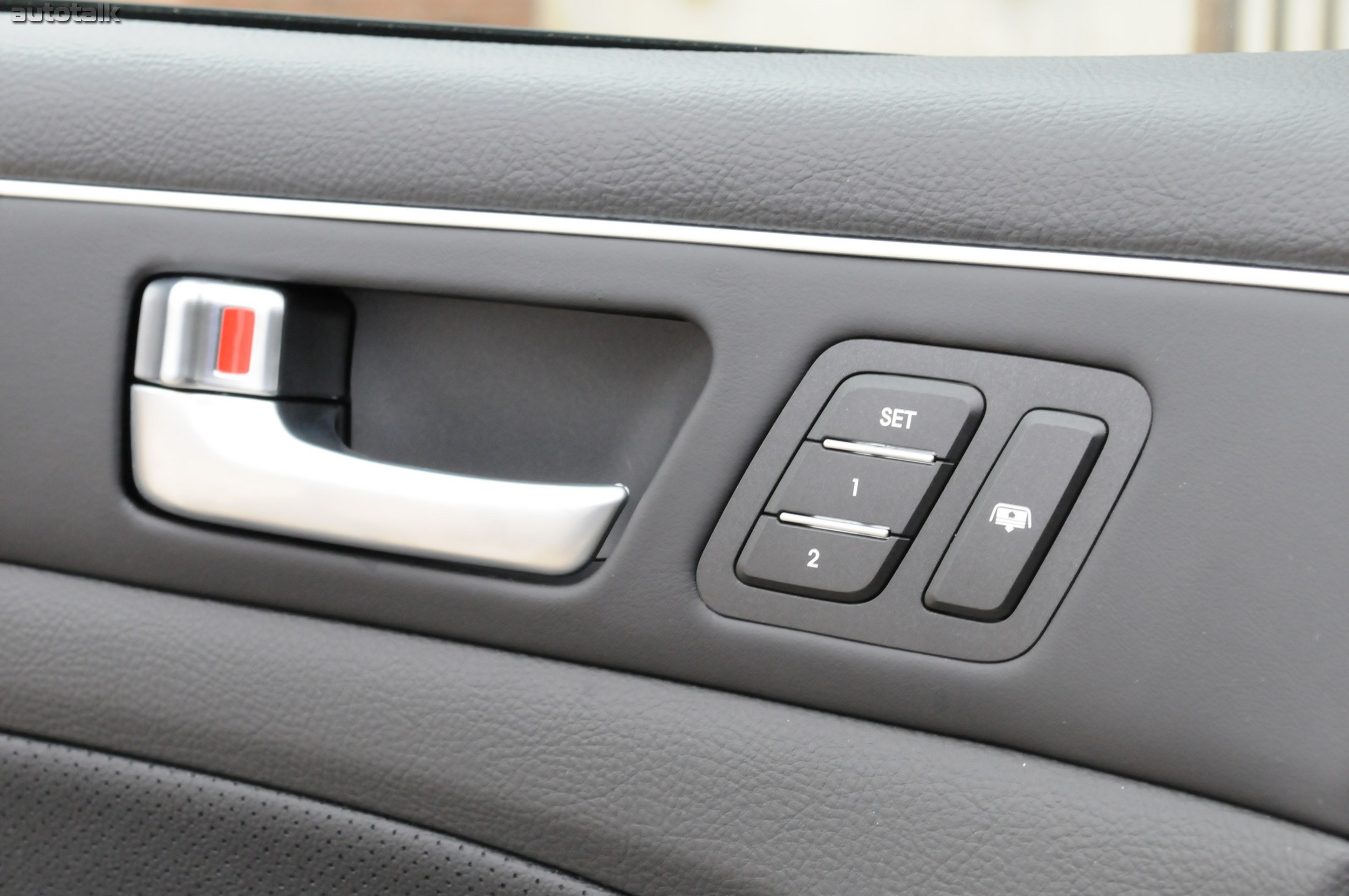 2012 Hyundai Genesis Sedan R-Spec Review