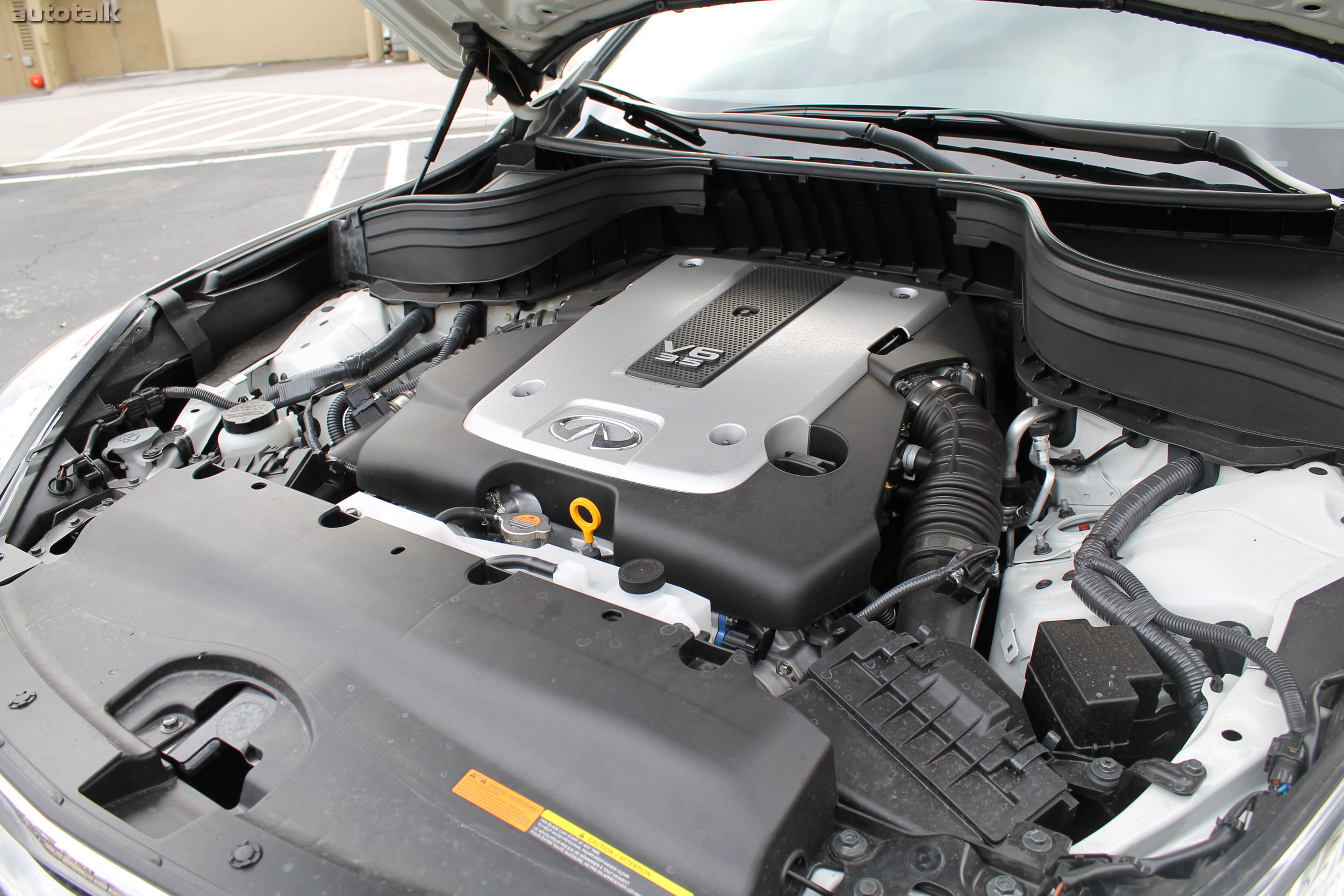 2012 Infiniti EX35 Review