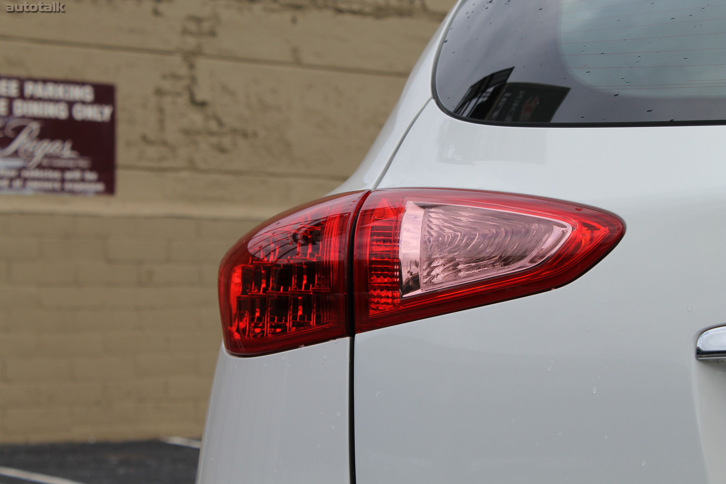 2012 Infiniti EX35 Review