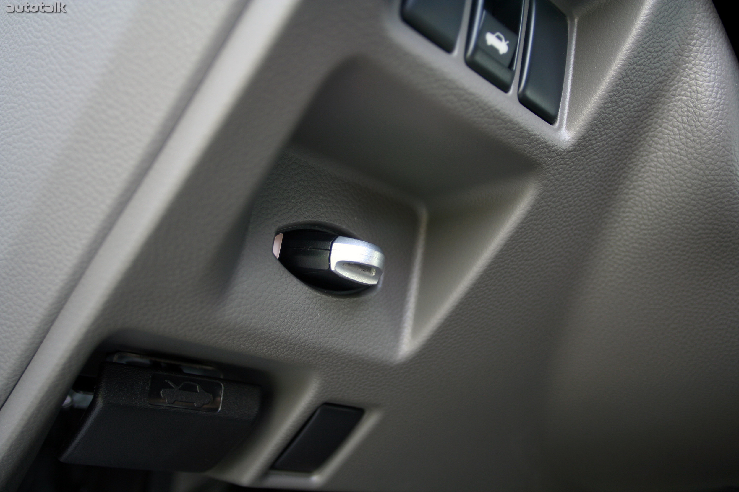 2012 Infiniti G25 Review