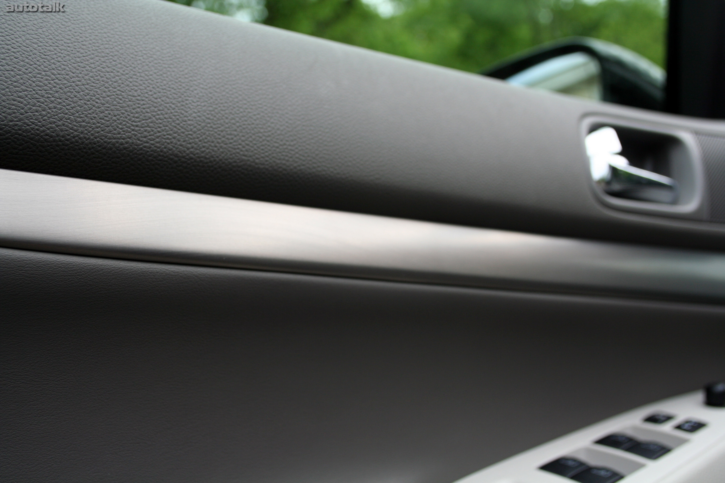 2012 Infiniti G25 Review