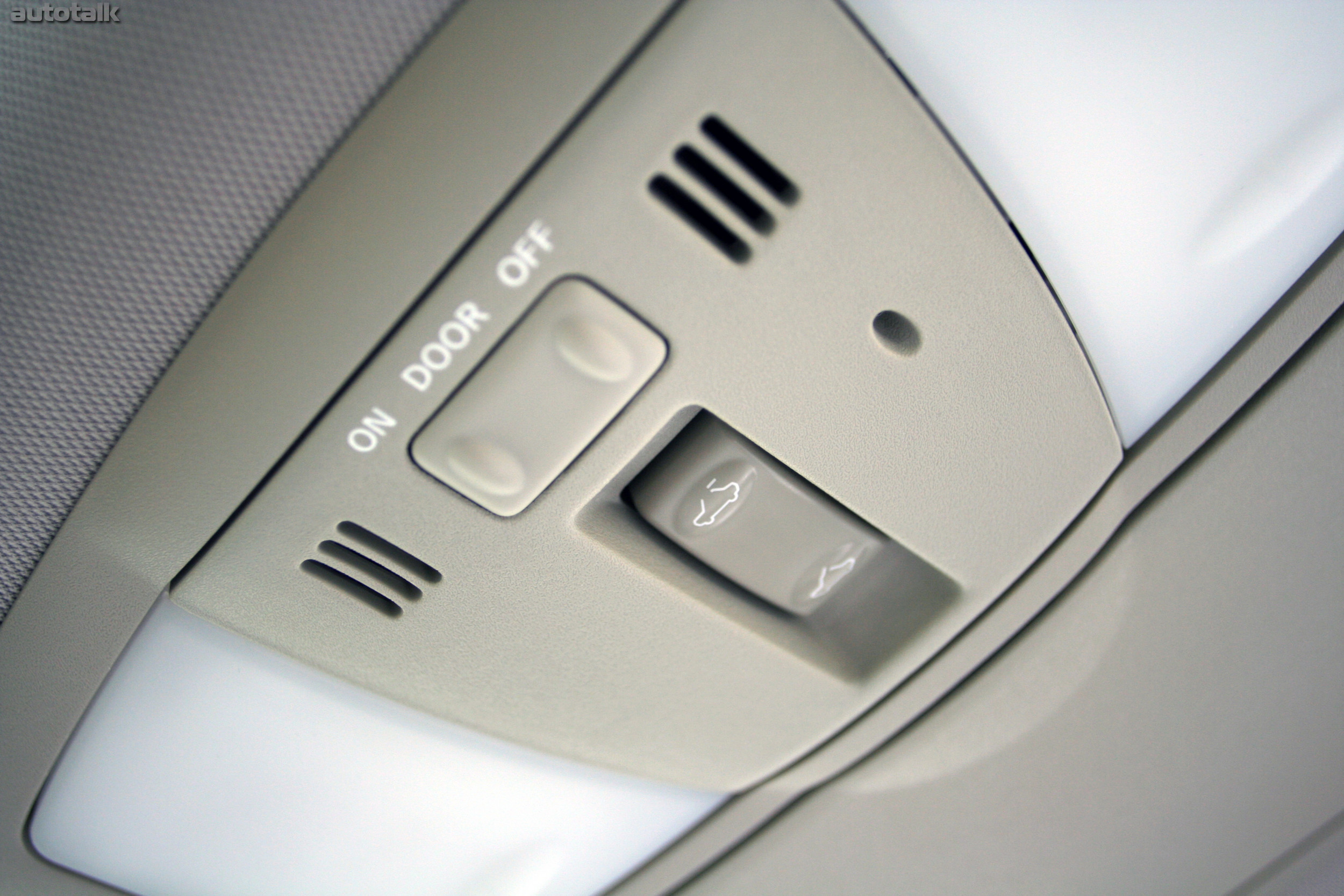 2012 Infiniti G25 Review