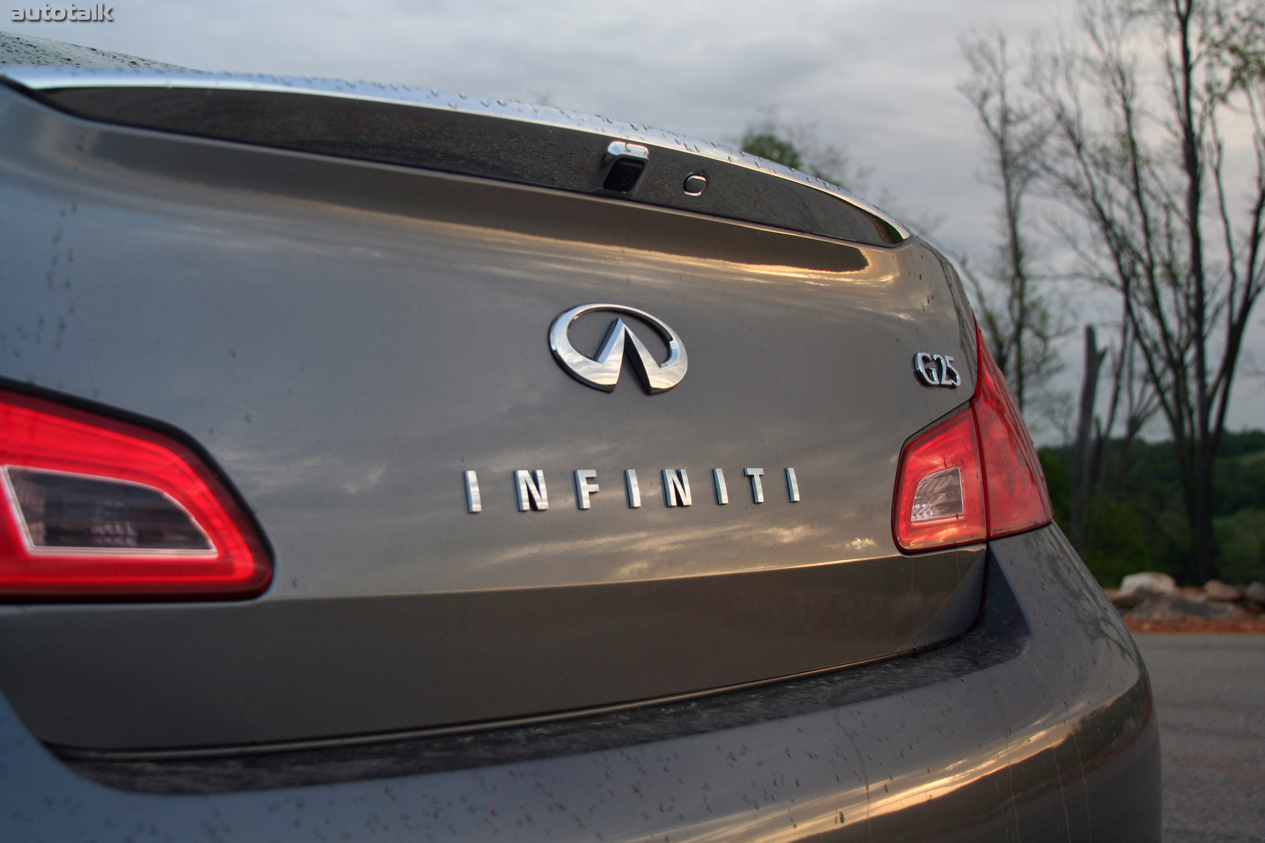 2012 Infiniti G25 Review