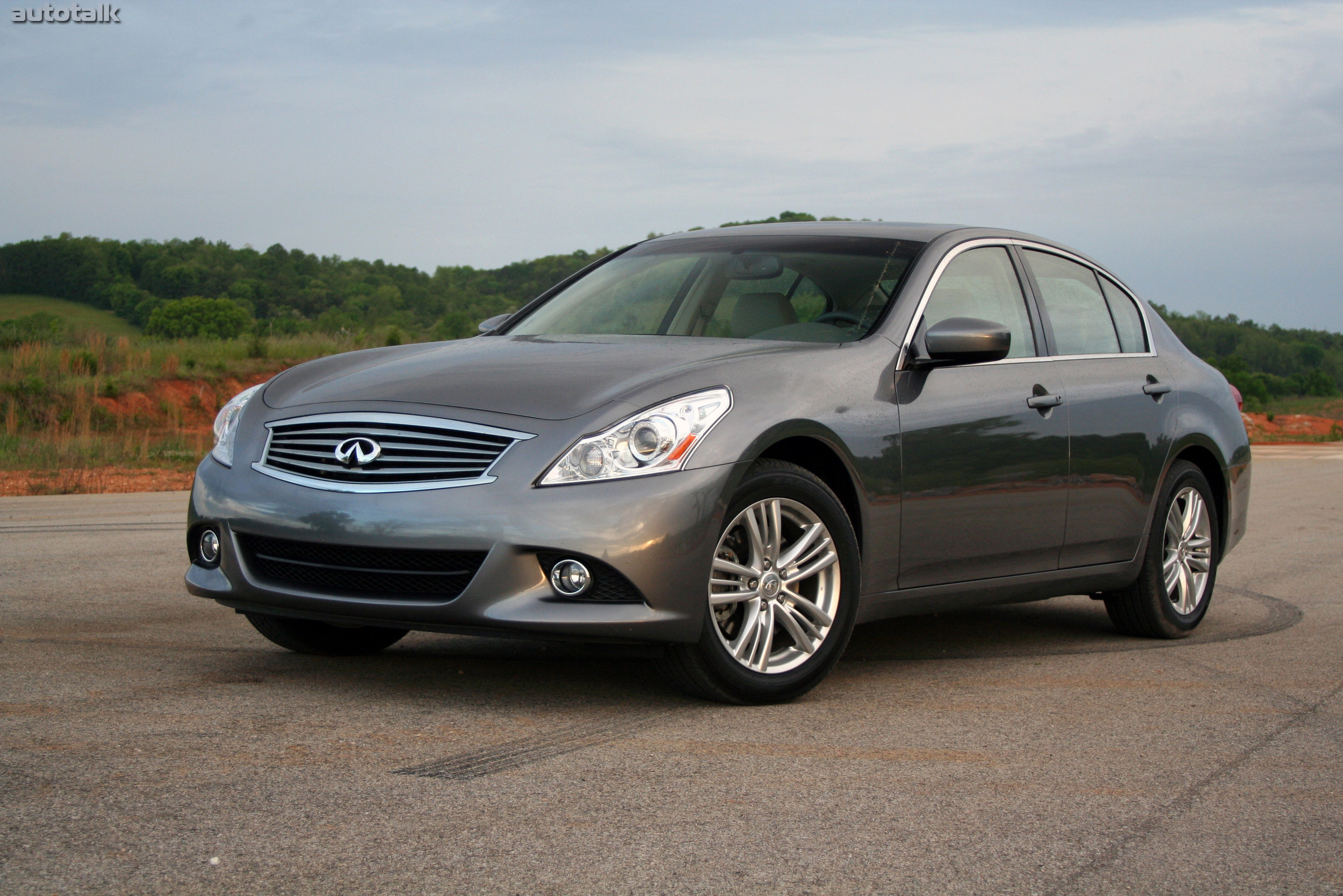 2012 Infiniti G25 Review