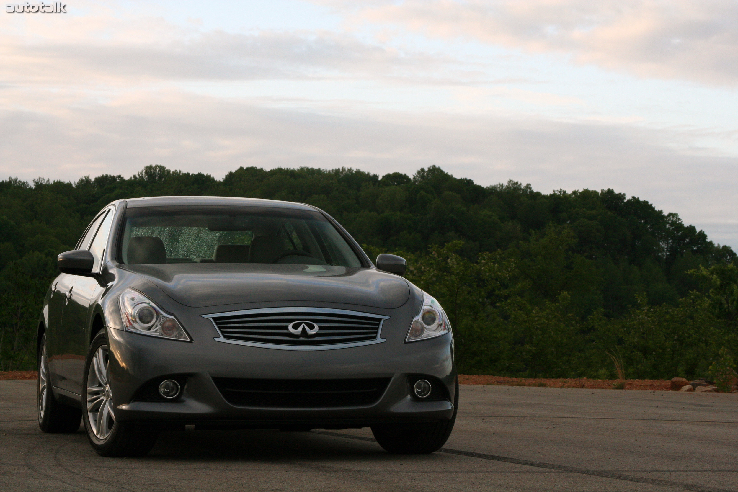 2012 Infiniti G25 Review
