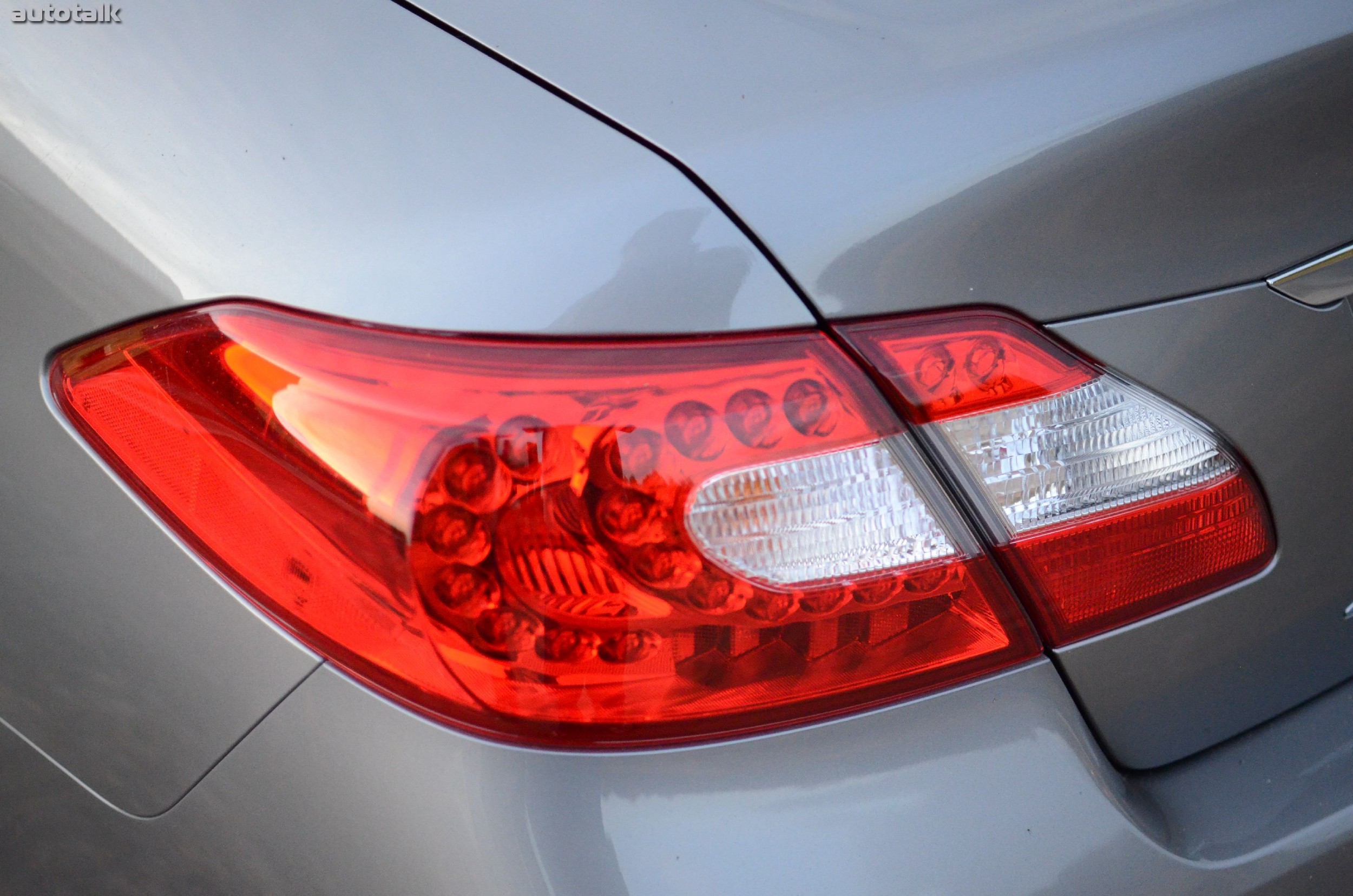 2012 Infiniti M37 Review