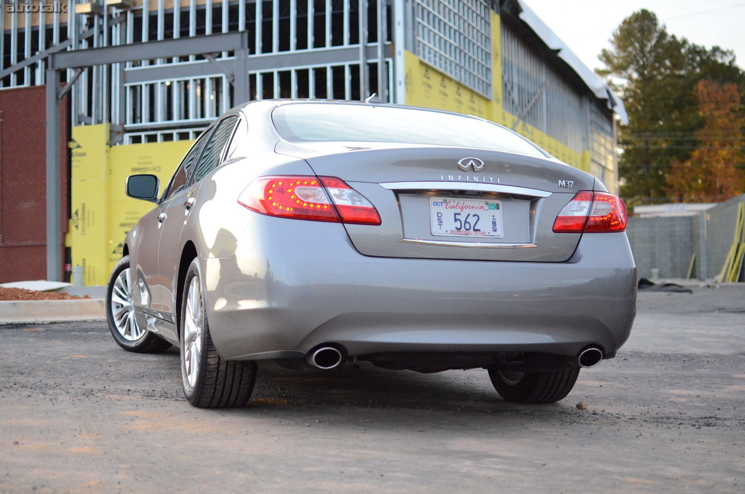 2012 Infiniti M37 Review