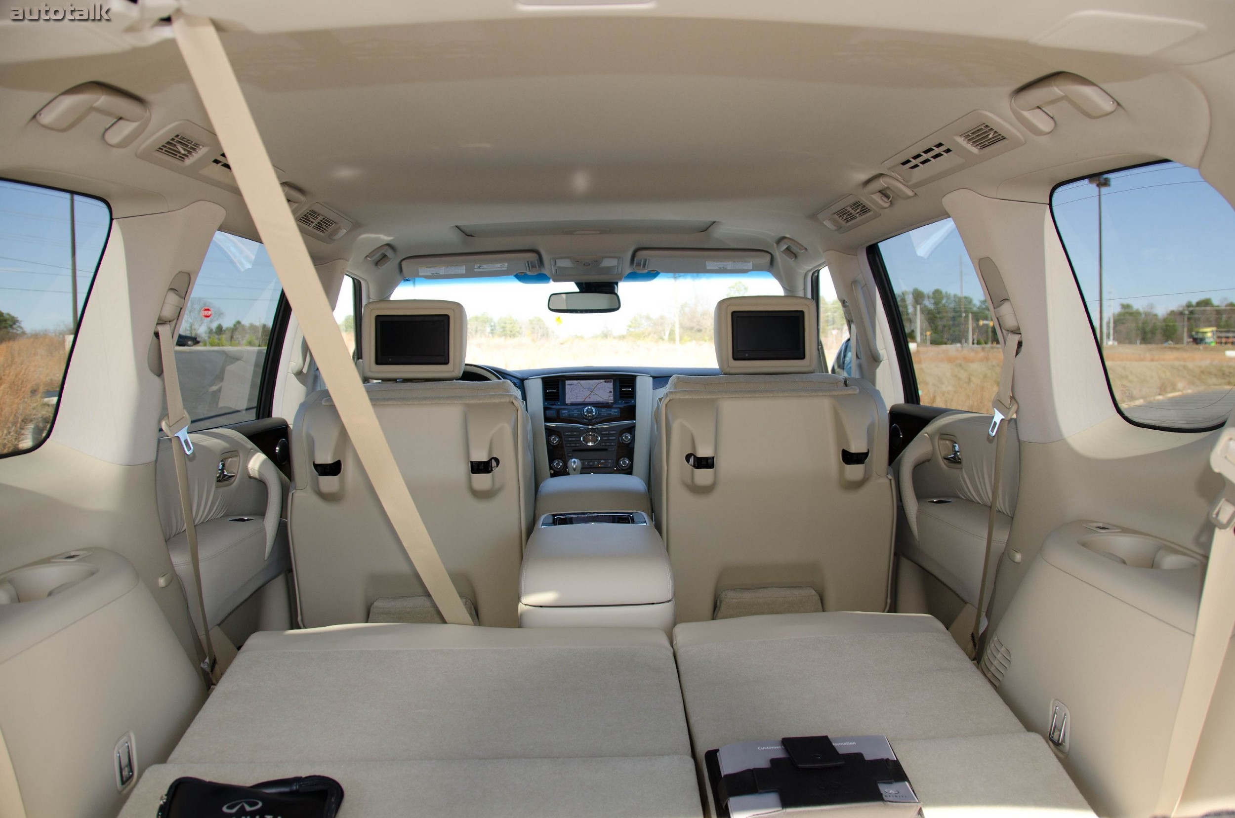 2012 Infiniti QX Review