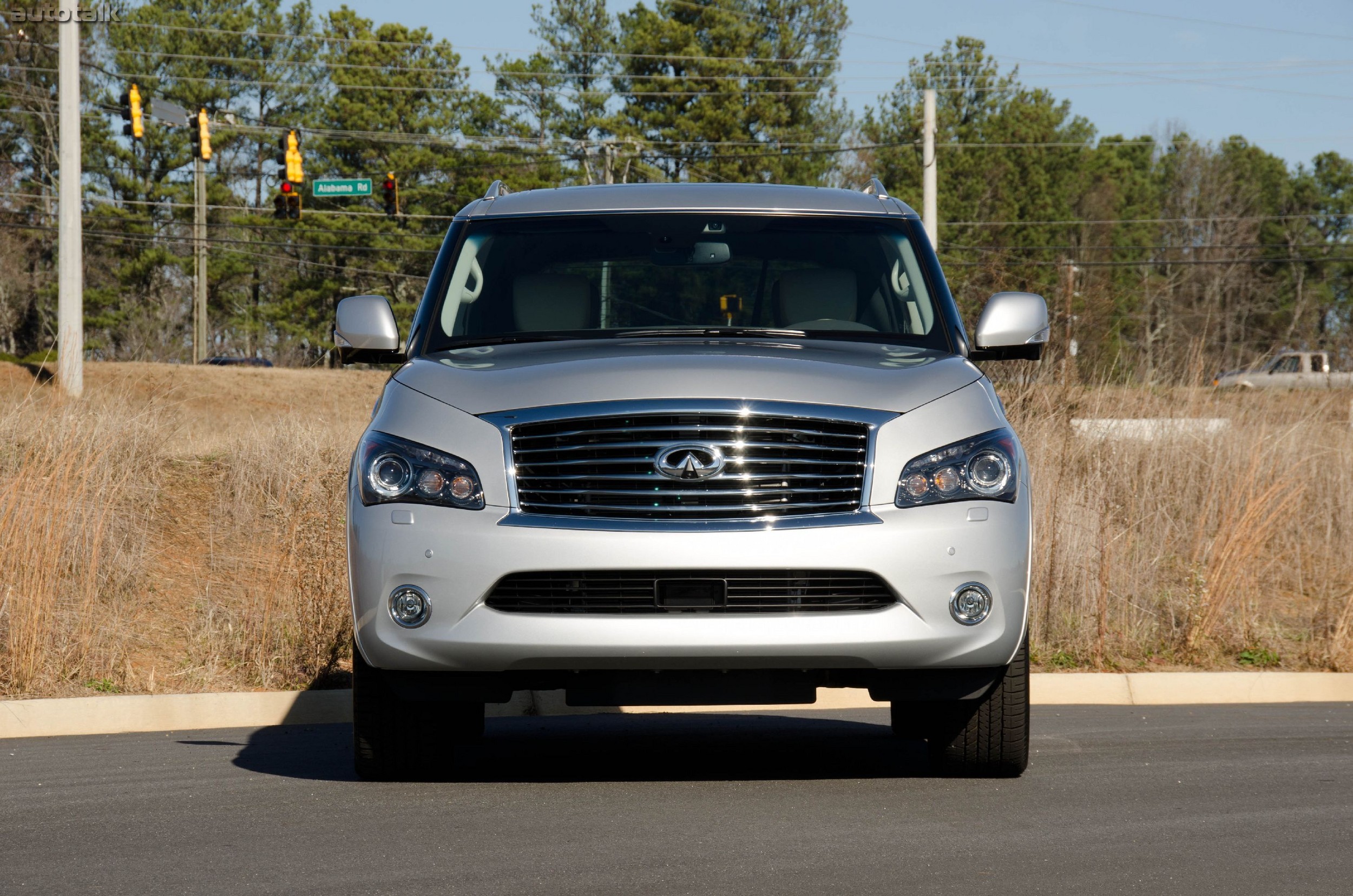 2012 Infiniti QX Review