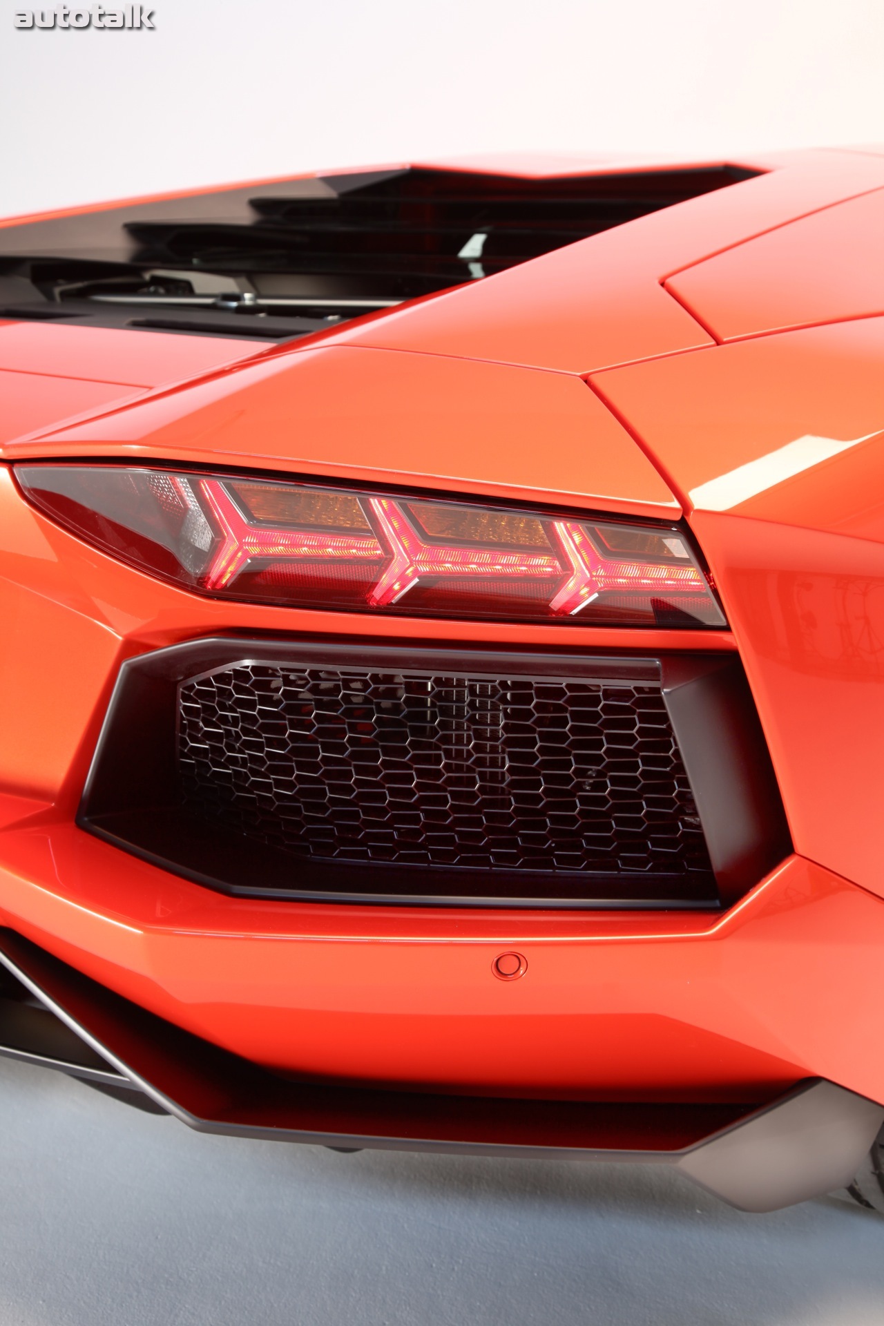 2012 Lamborghini Aventador LP700-4