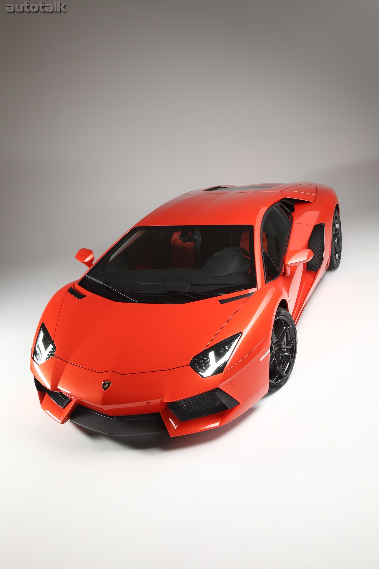 2012 Lamborghini Aventador LP700-4
