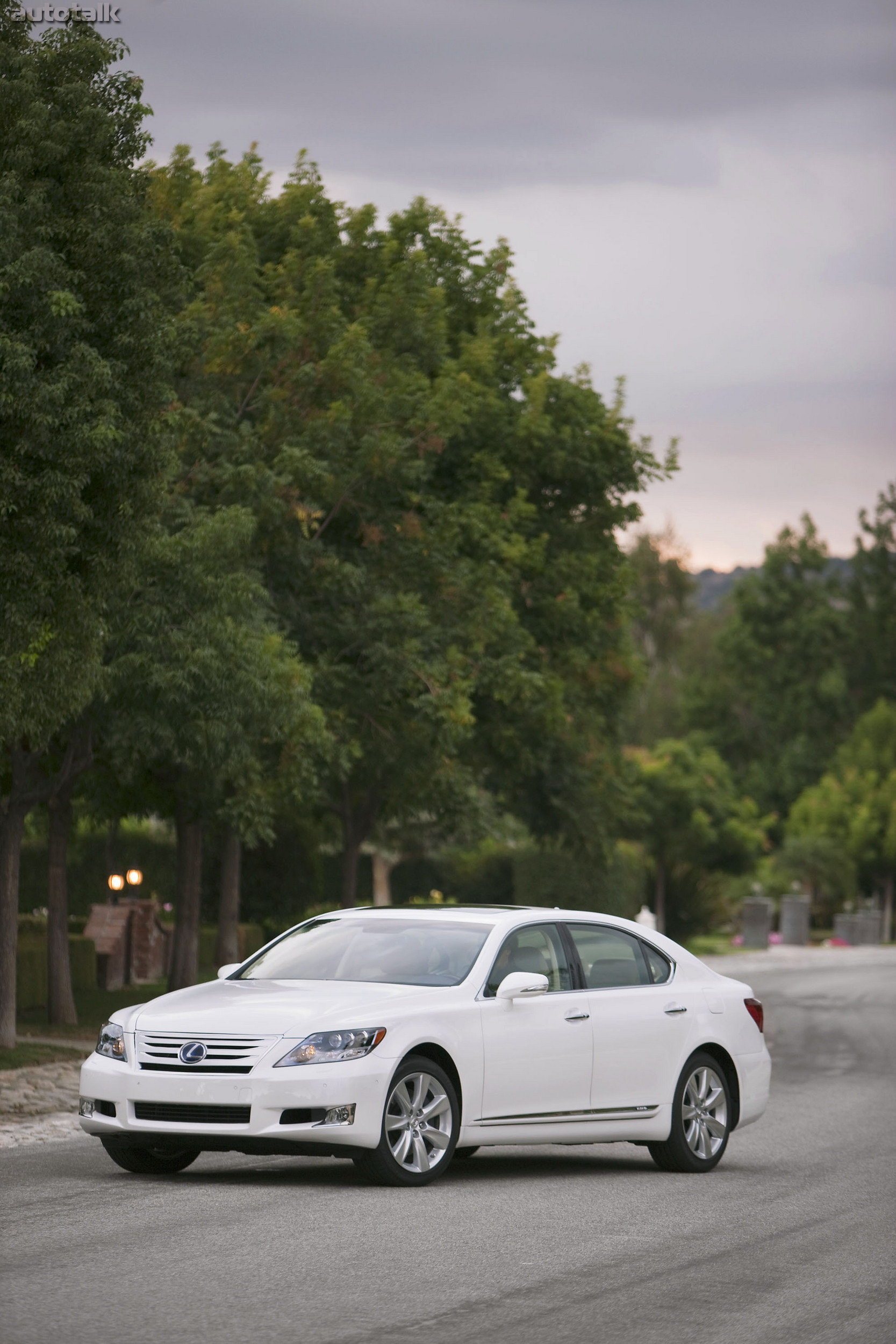 2012 Lexus LS 600h L