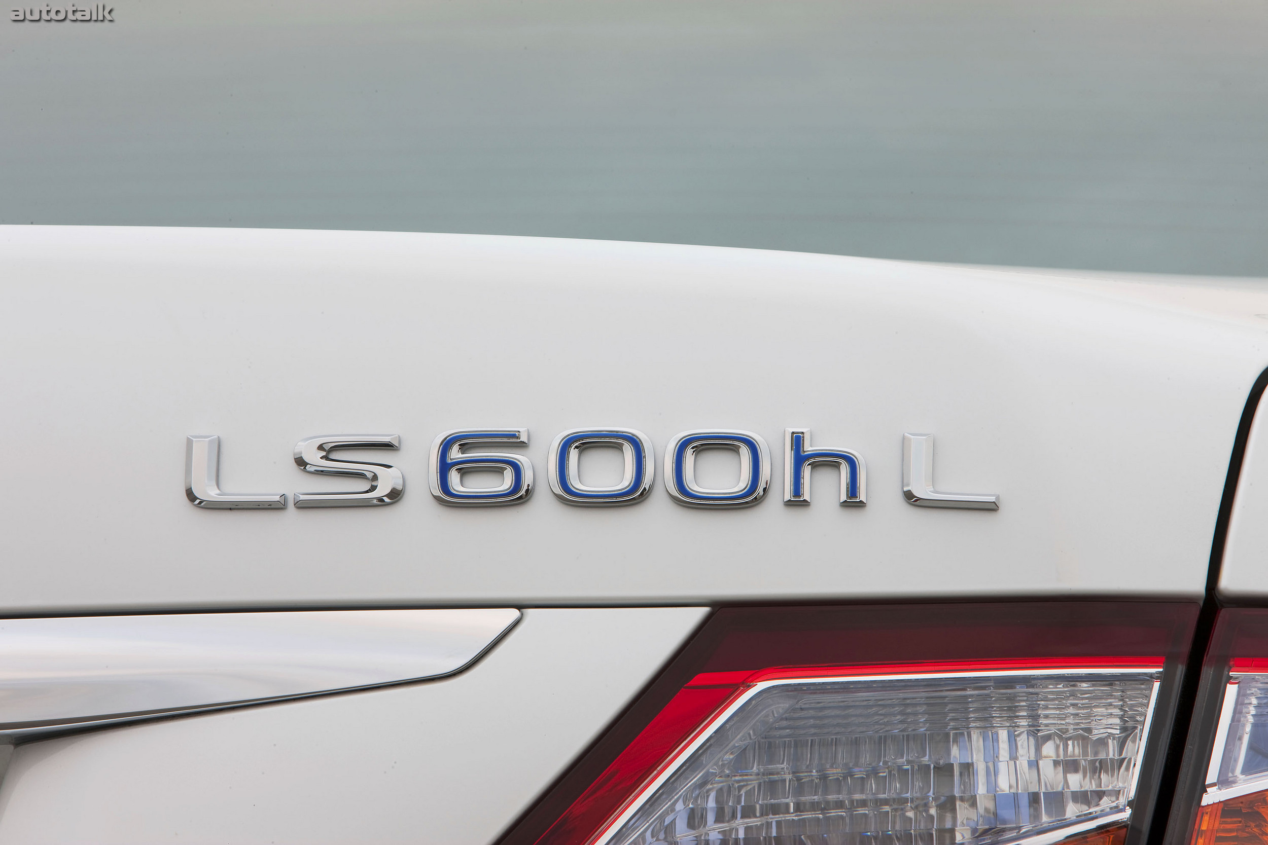2012 Lexus LS 600h L