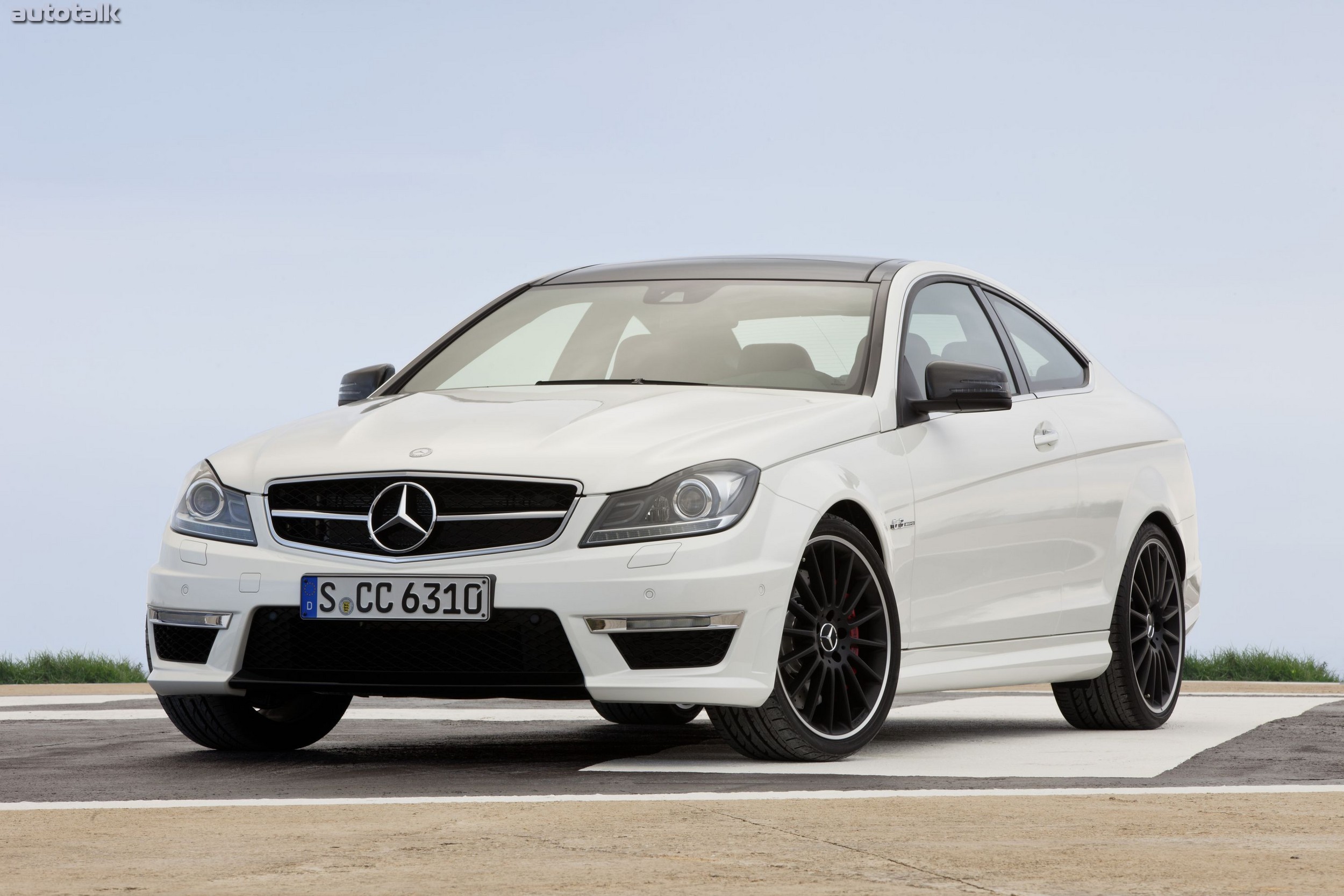 2012 Mercedes-Benz C63 AMG Coupe