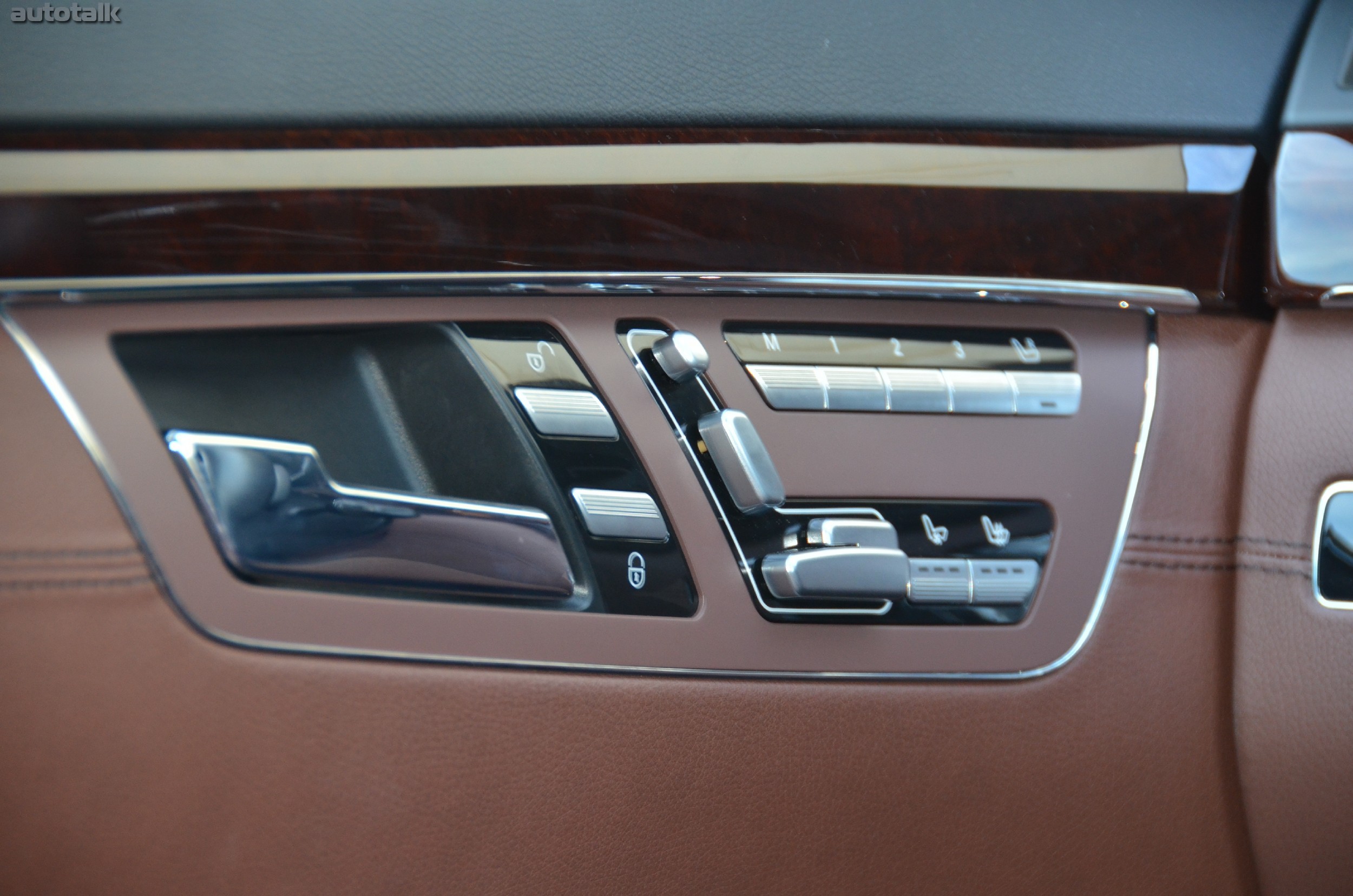 2012 Mercedes-Benz S550 Review