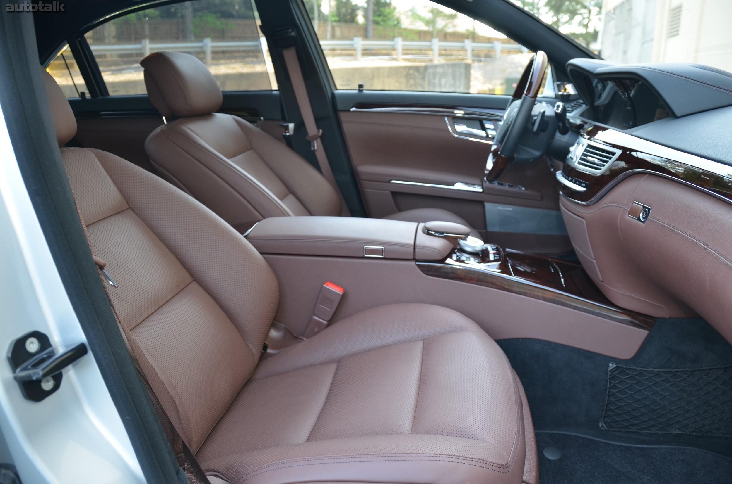 2012 Mercedes-Benz S550 Review