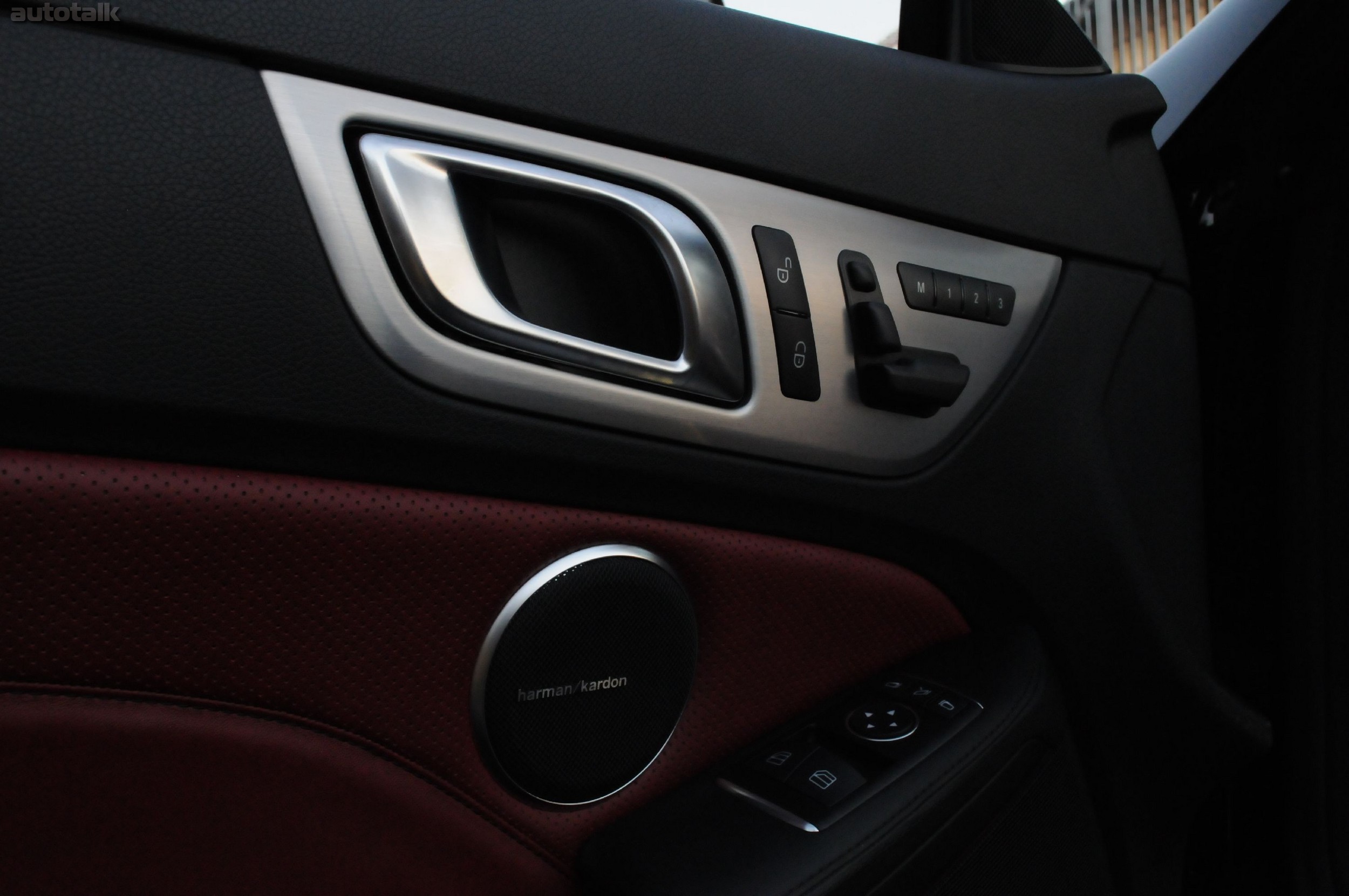 2012 Mercedes-Benz SLK 350 Review