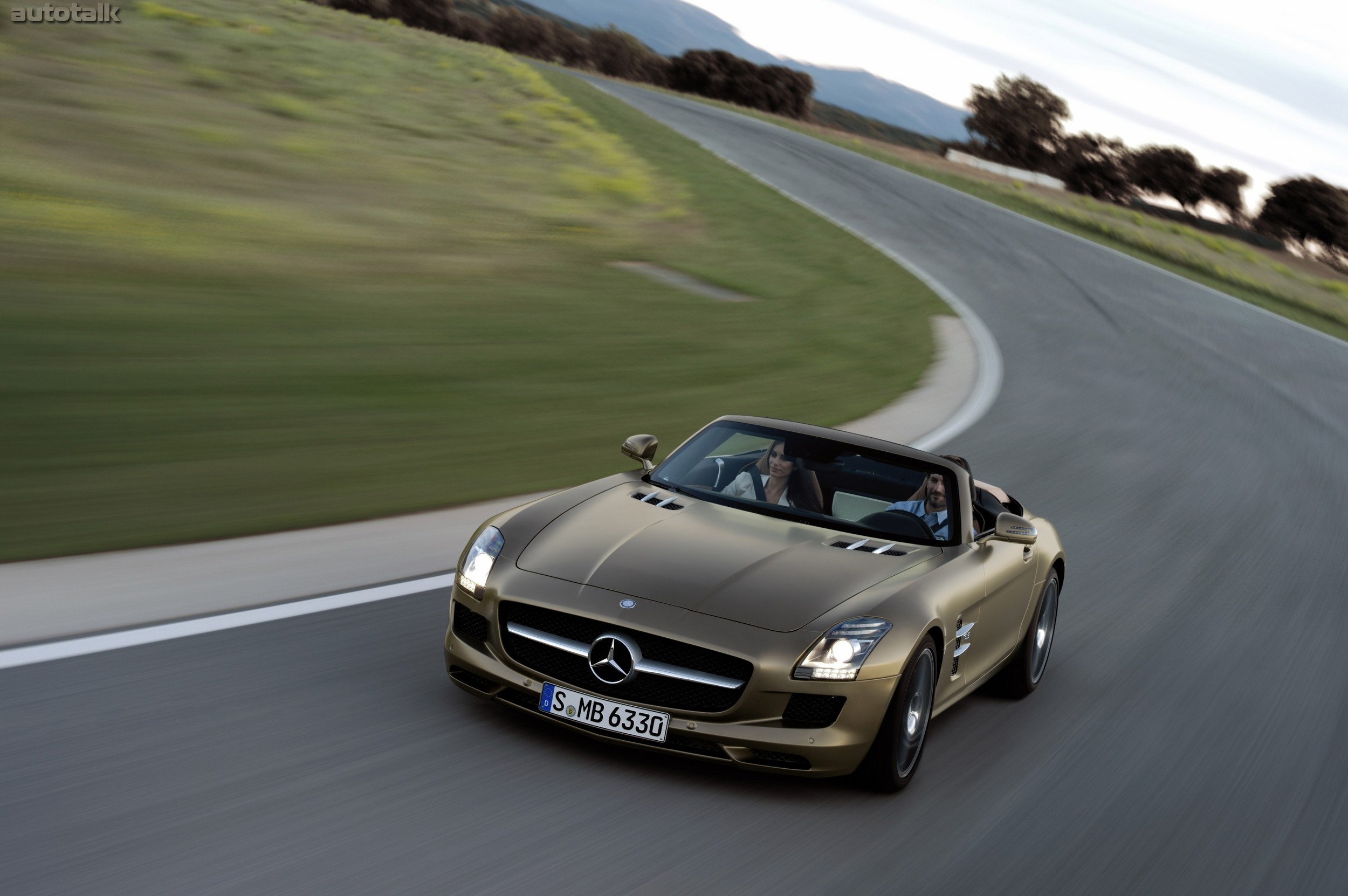 2012 Mercedes-Benz SLS AMG Roadster