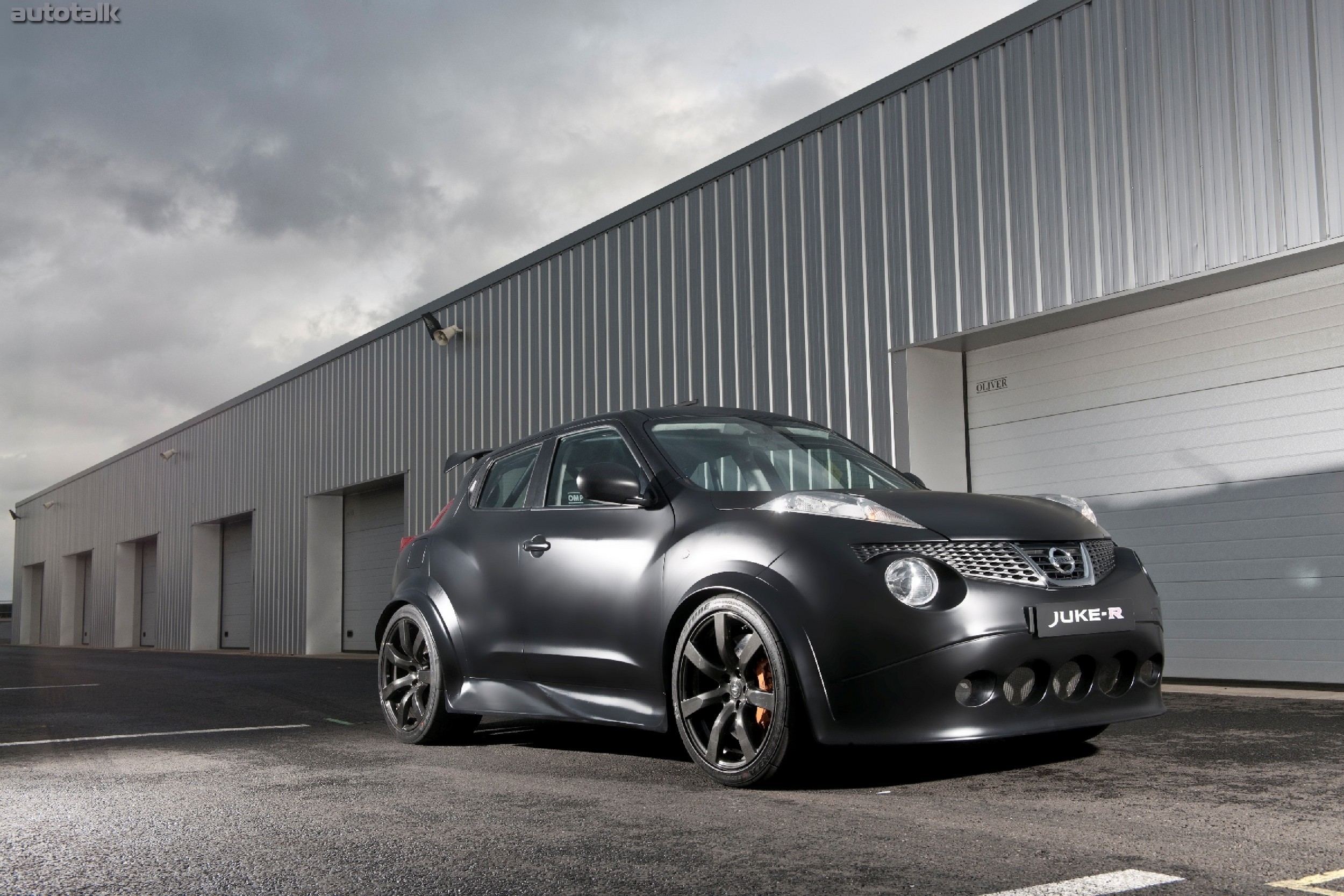 2012 Nissan JUKE-R