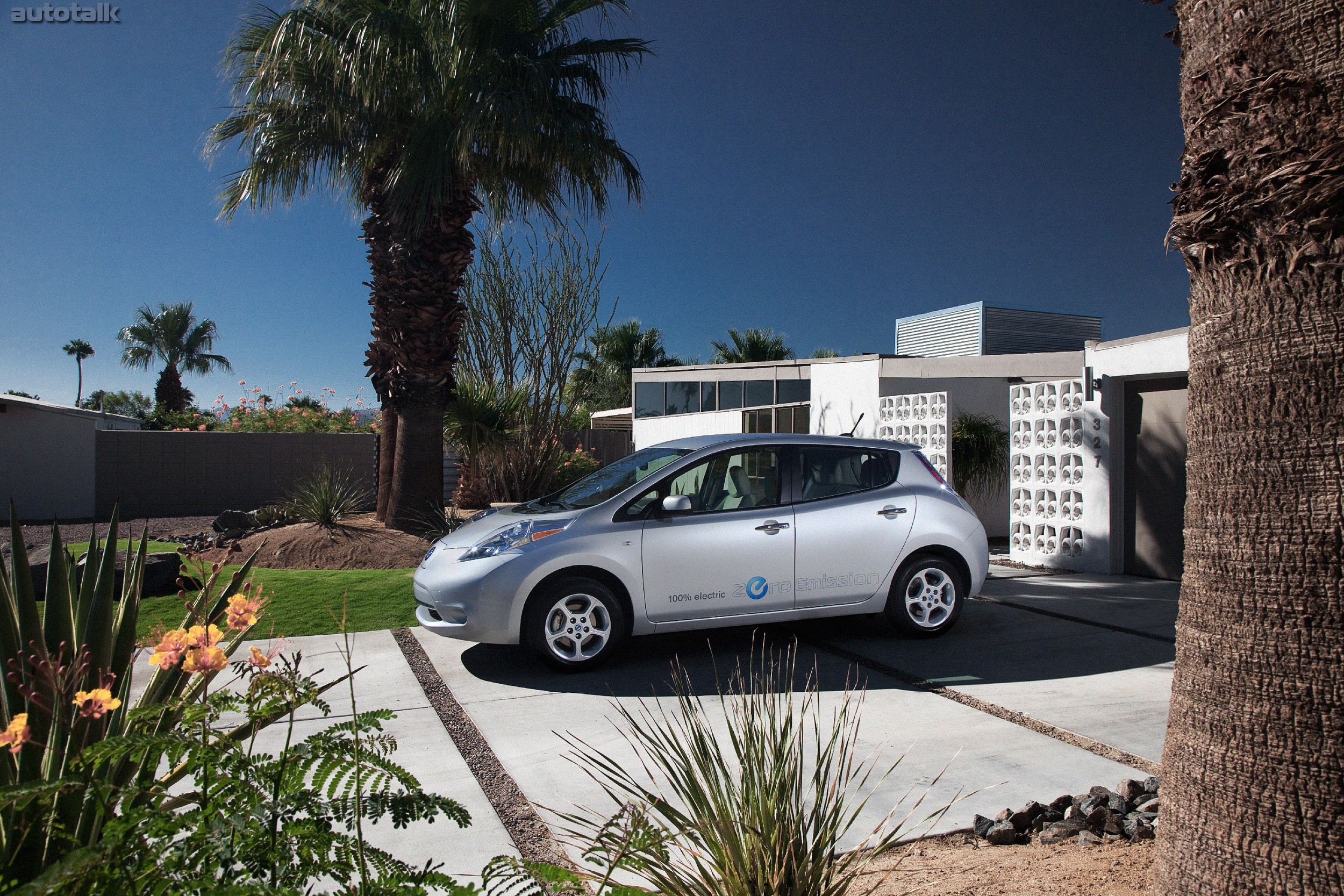 2012 Nissan LEAF