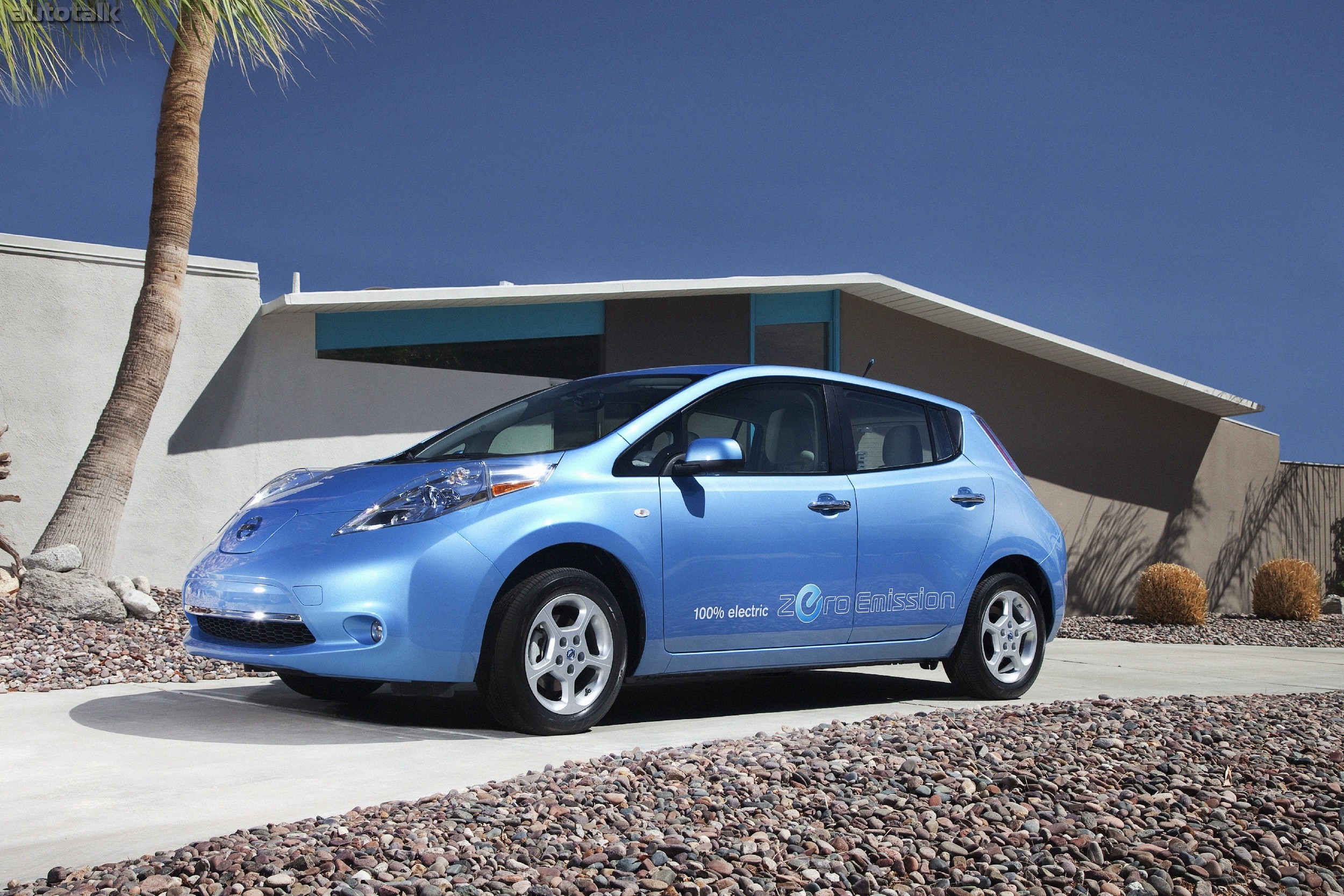 2012 Nissan LEAF