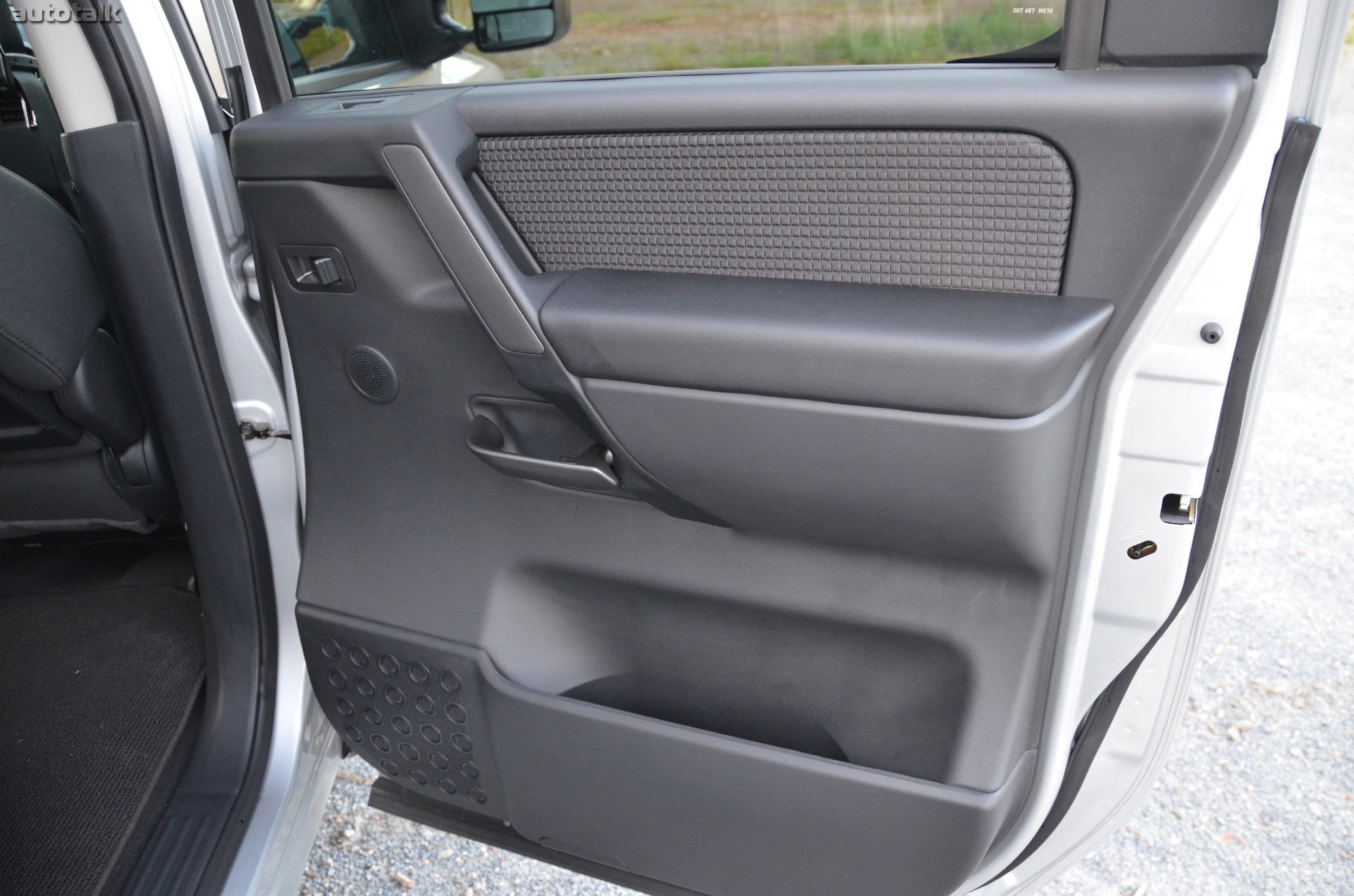 2012 Nissan Titan Review