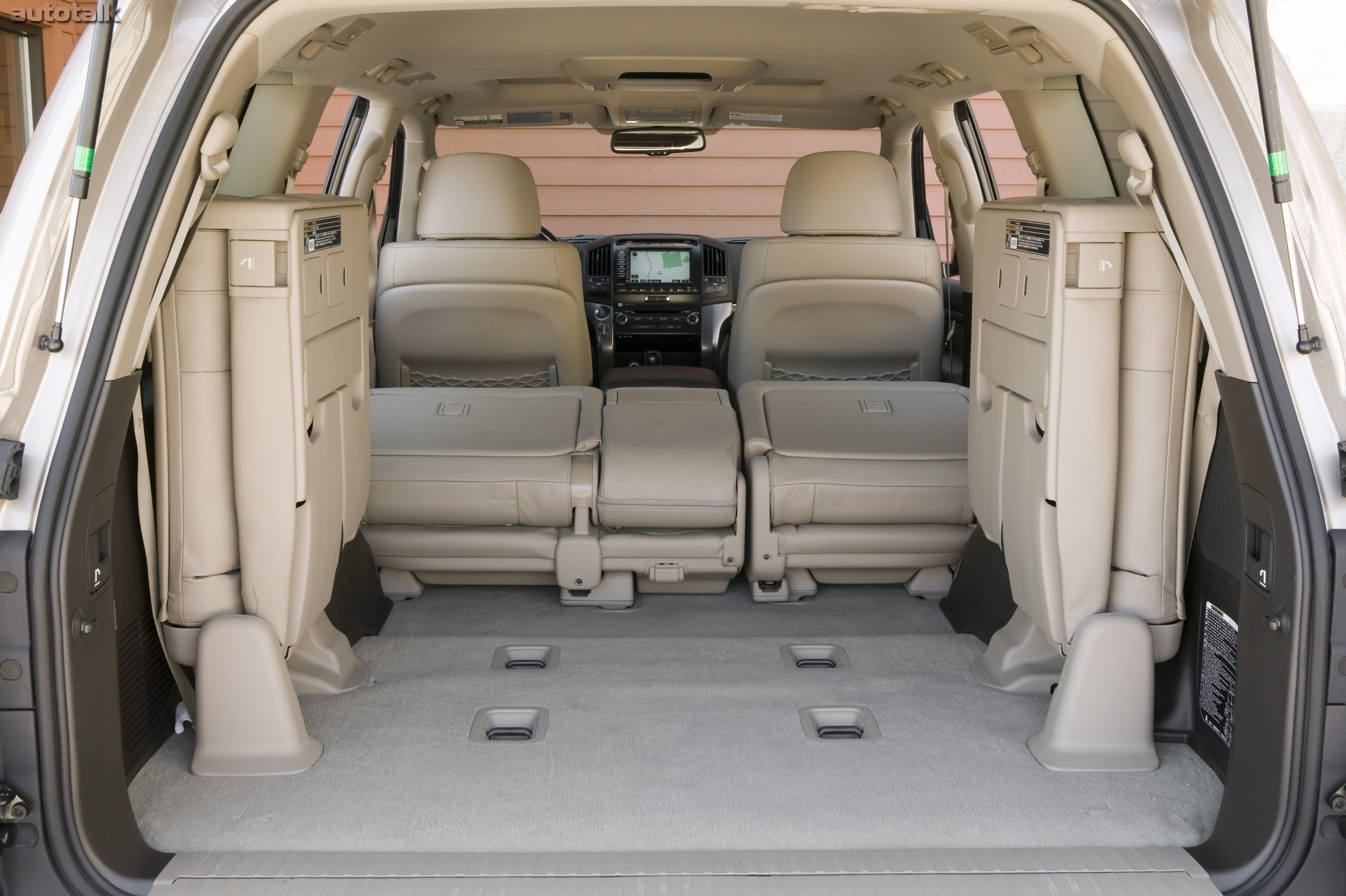 2012 Toyota Land Cruiser