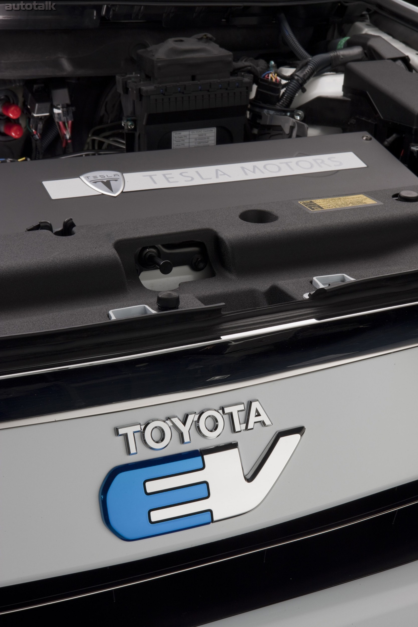 2012 Toyota RAV4 EV