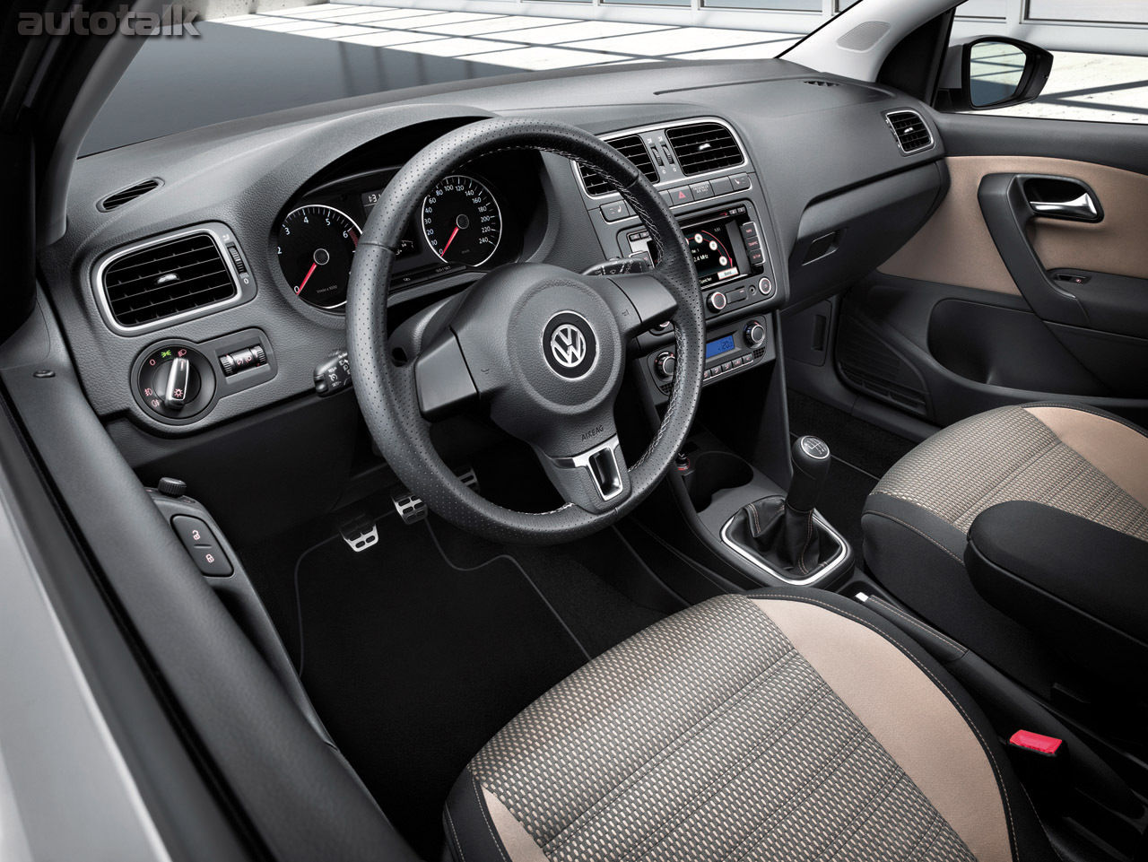 2012 Volkswagen CrossPolo