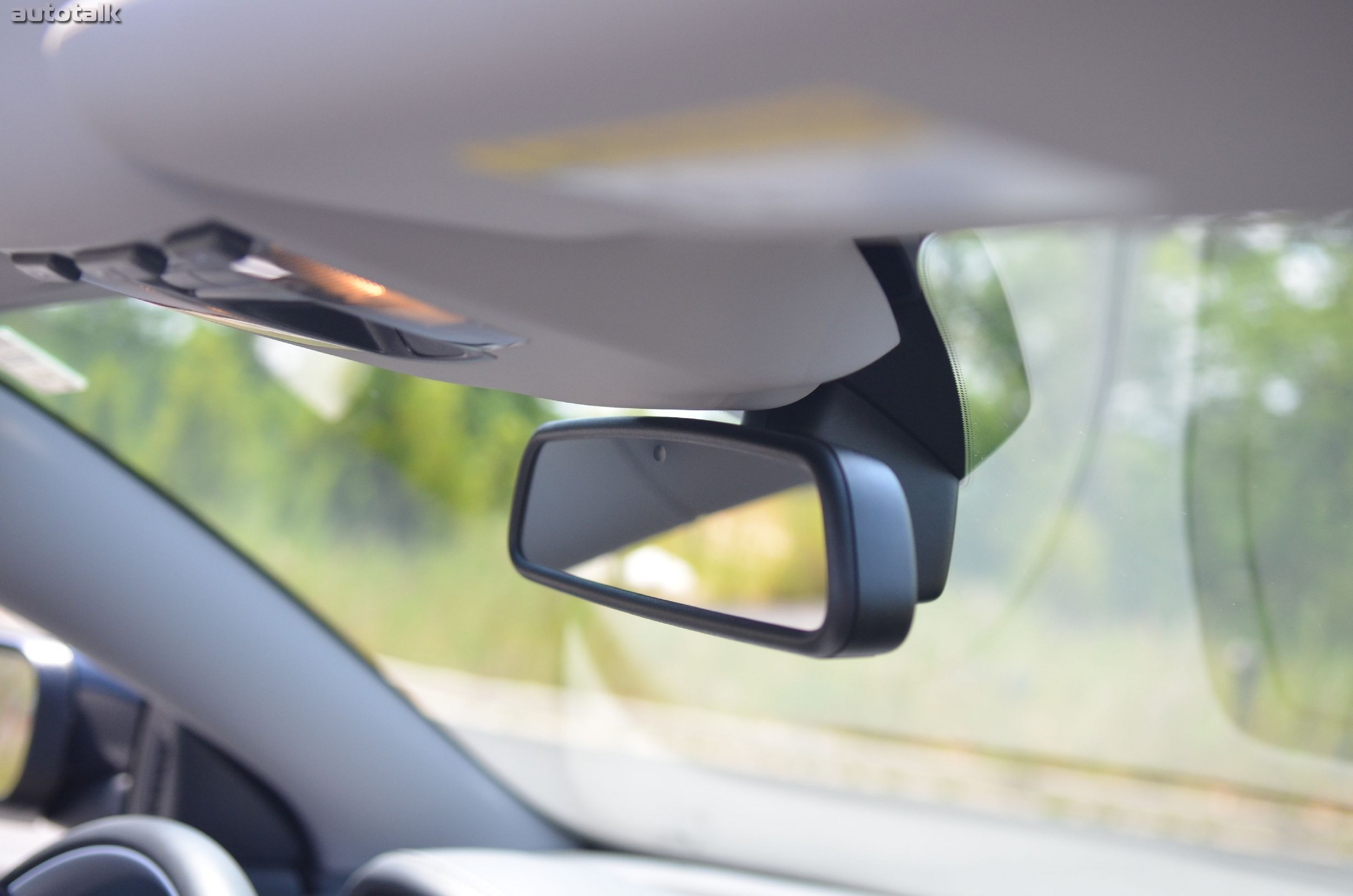 2012 Volvo C70 Review