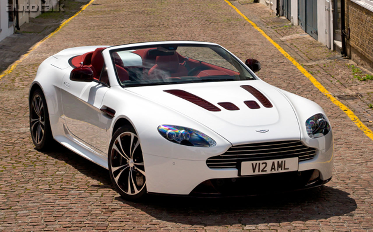2013 Aston Martin V12 Vantage Roadster