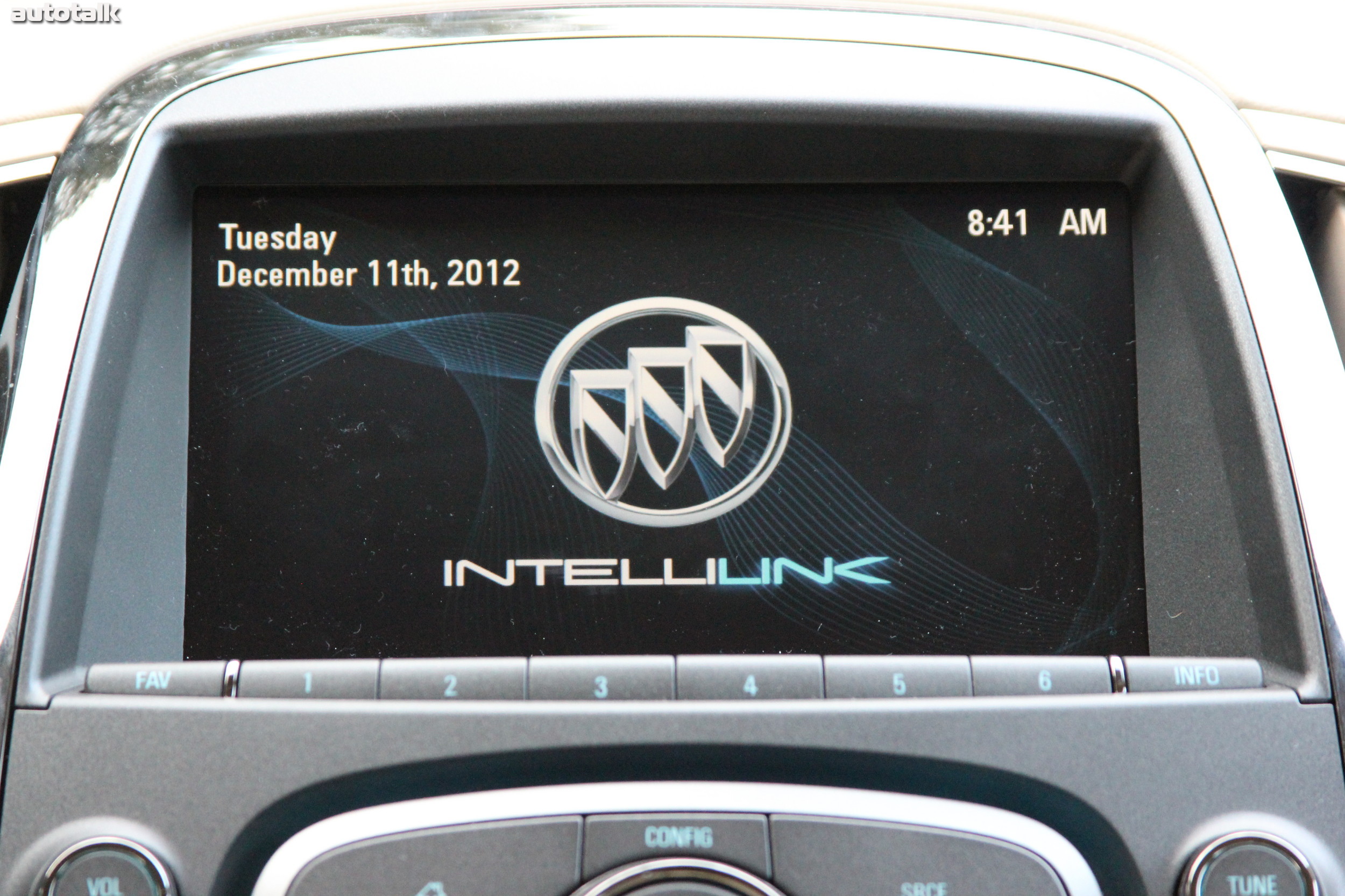 2013 Buick LaCrosse Review