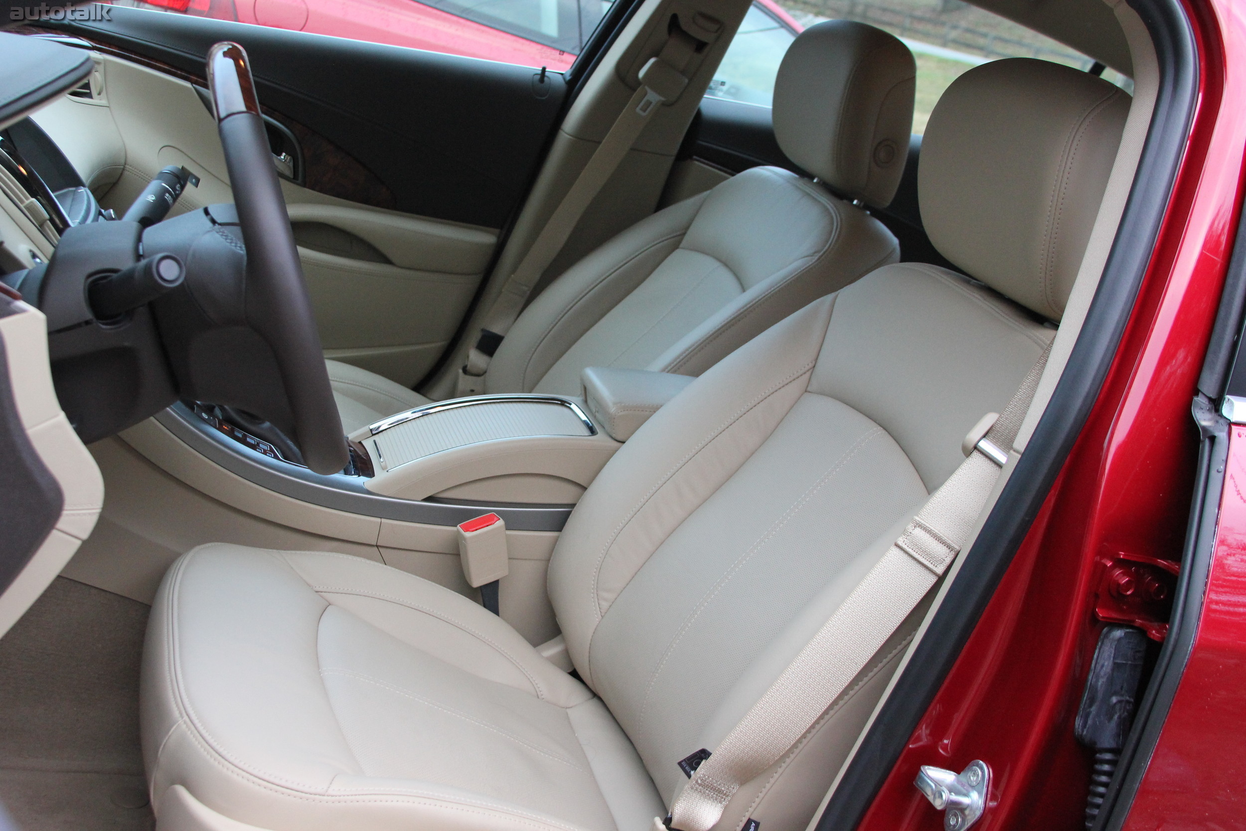 2013 Buick LaCrosse Review