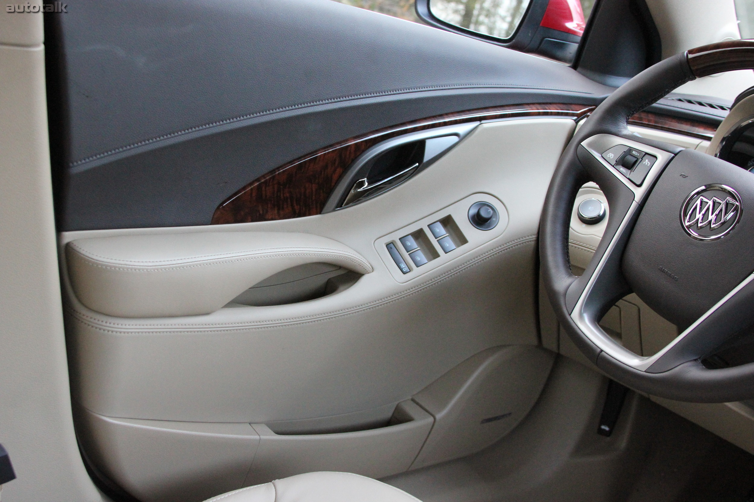 2013 Buick LaCrosse Review