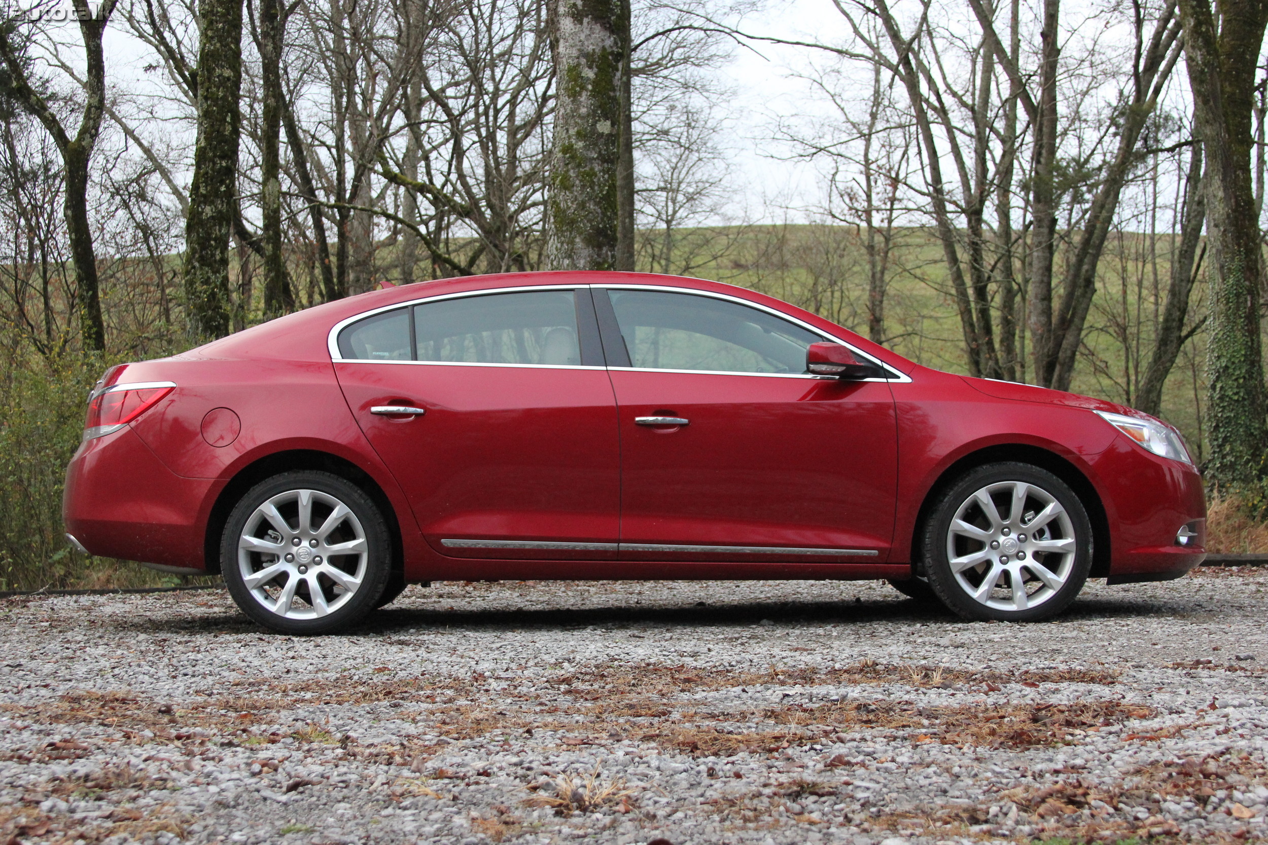 2013 Buick LaCrosse Review