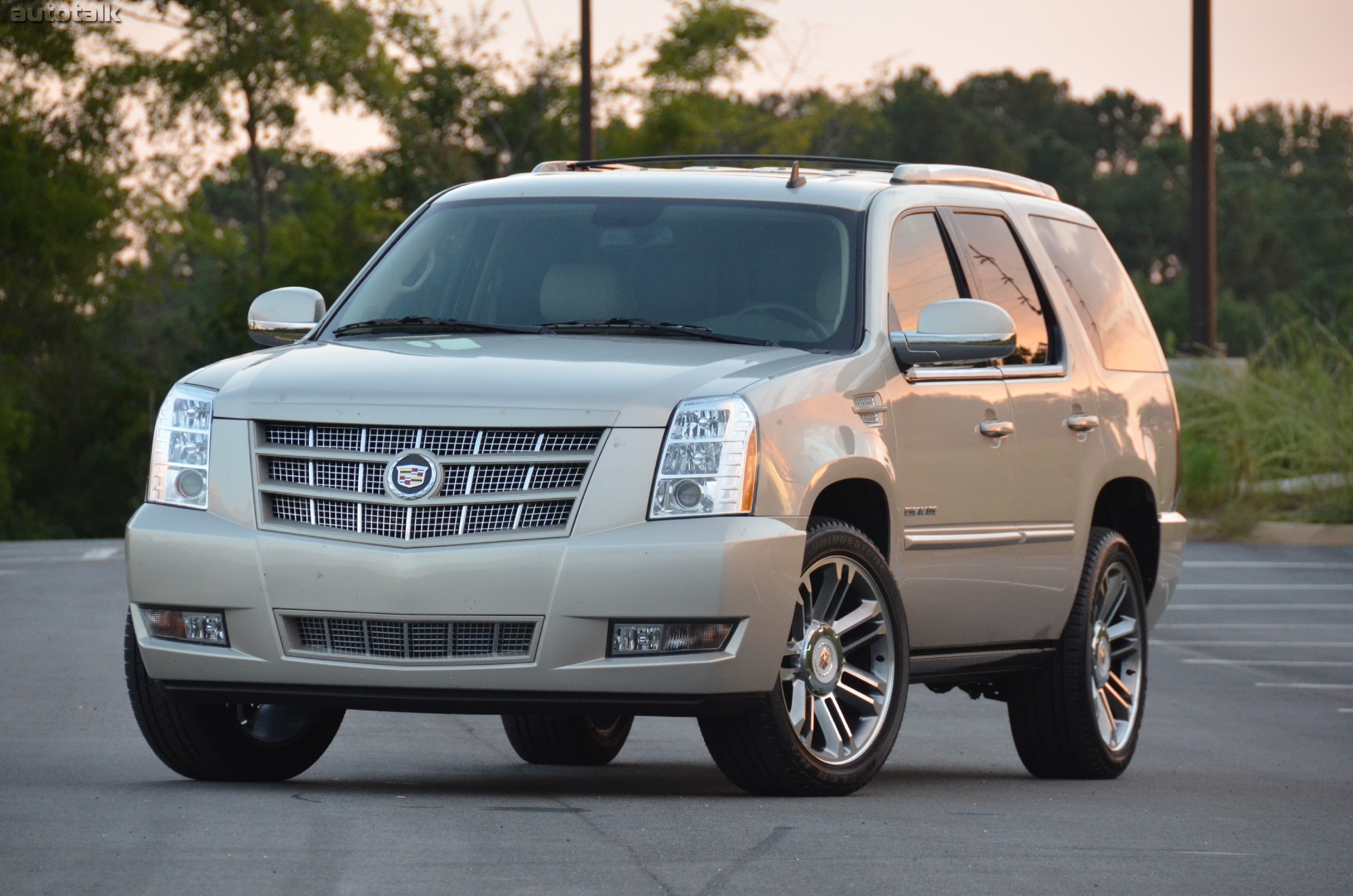 2013 Cadillac Escalade Review