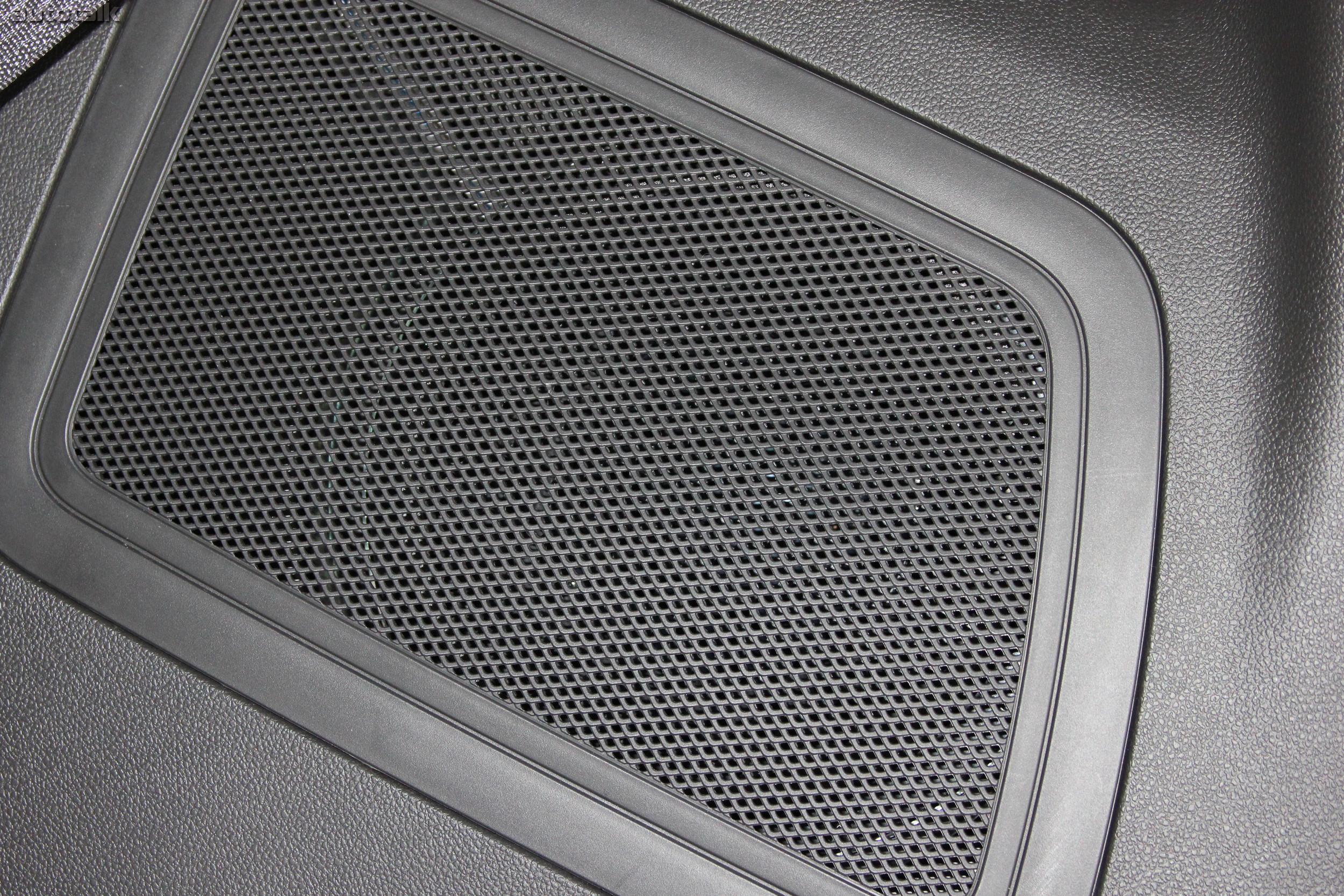 2013 Ford Explorer Review