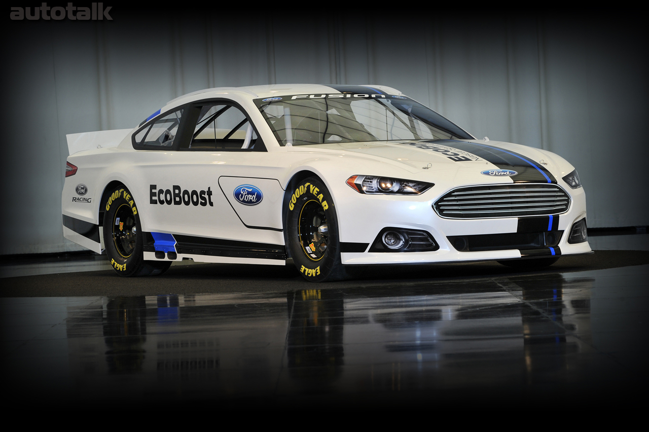 2013 Ford Fusion NASCAR Sprint Cup