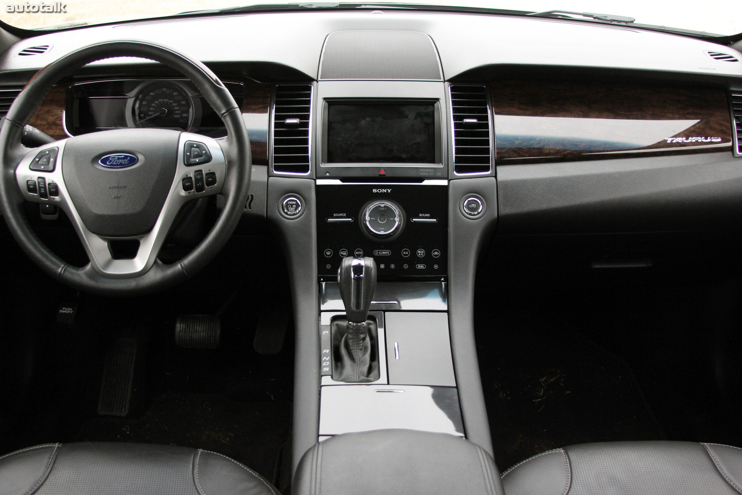 2013 Ford Taurus Review