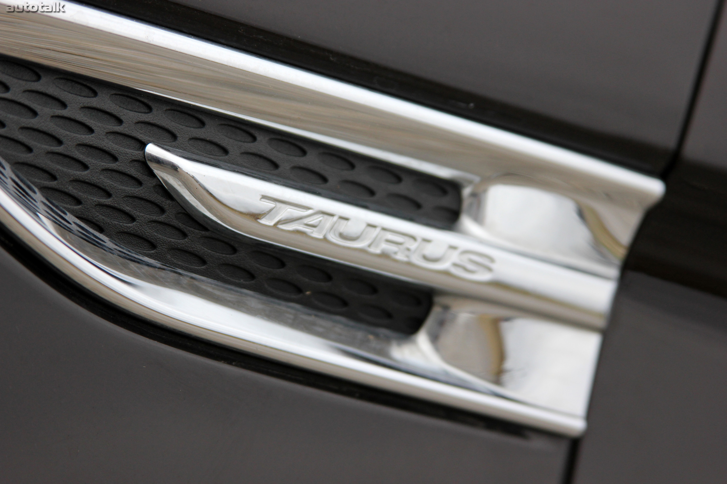 2013 Ford Taurus Review