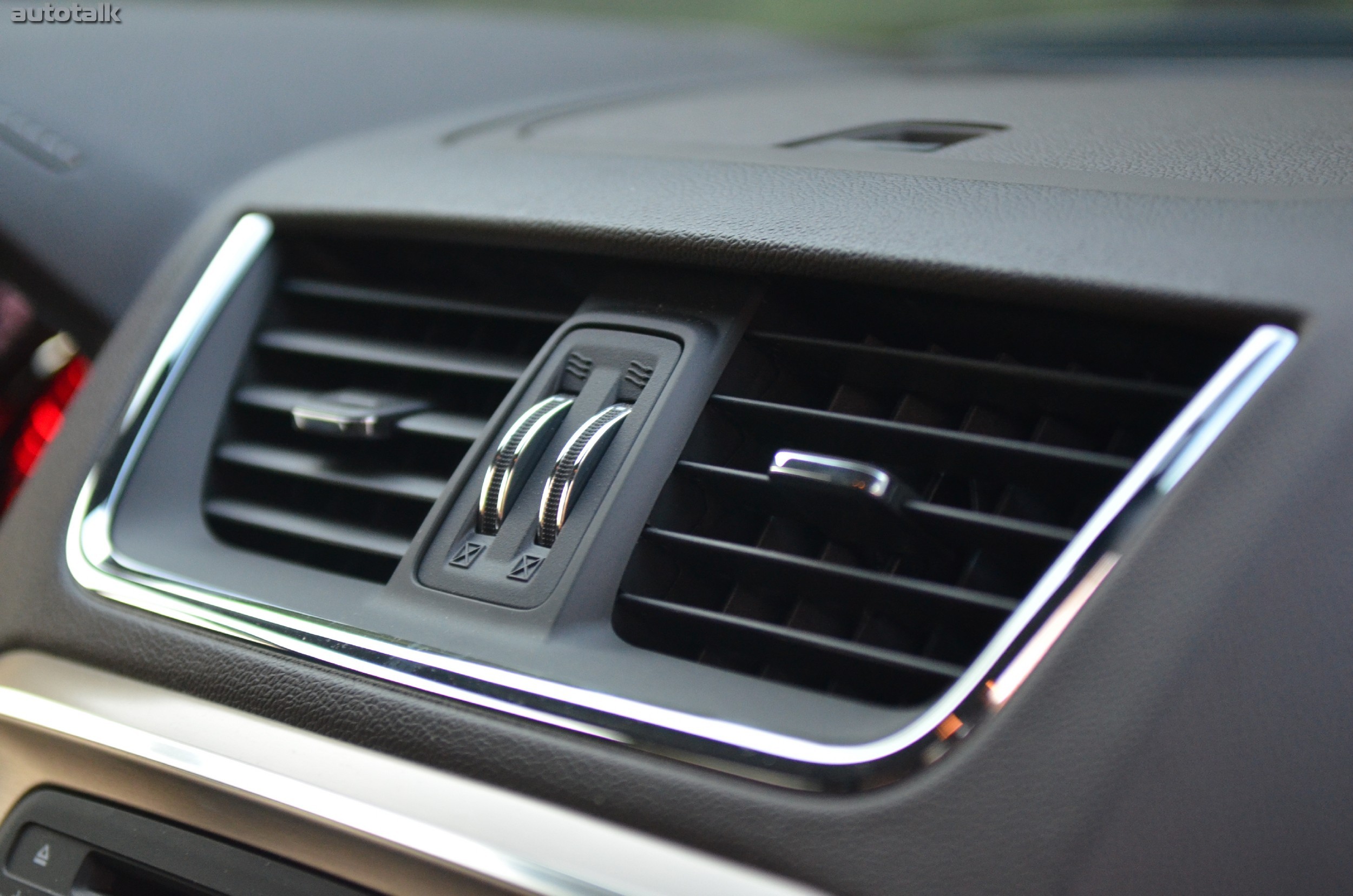 2013 GMC Acadia Denali Review