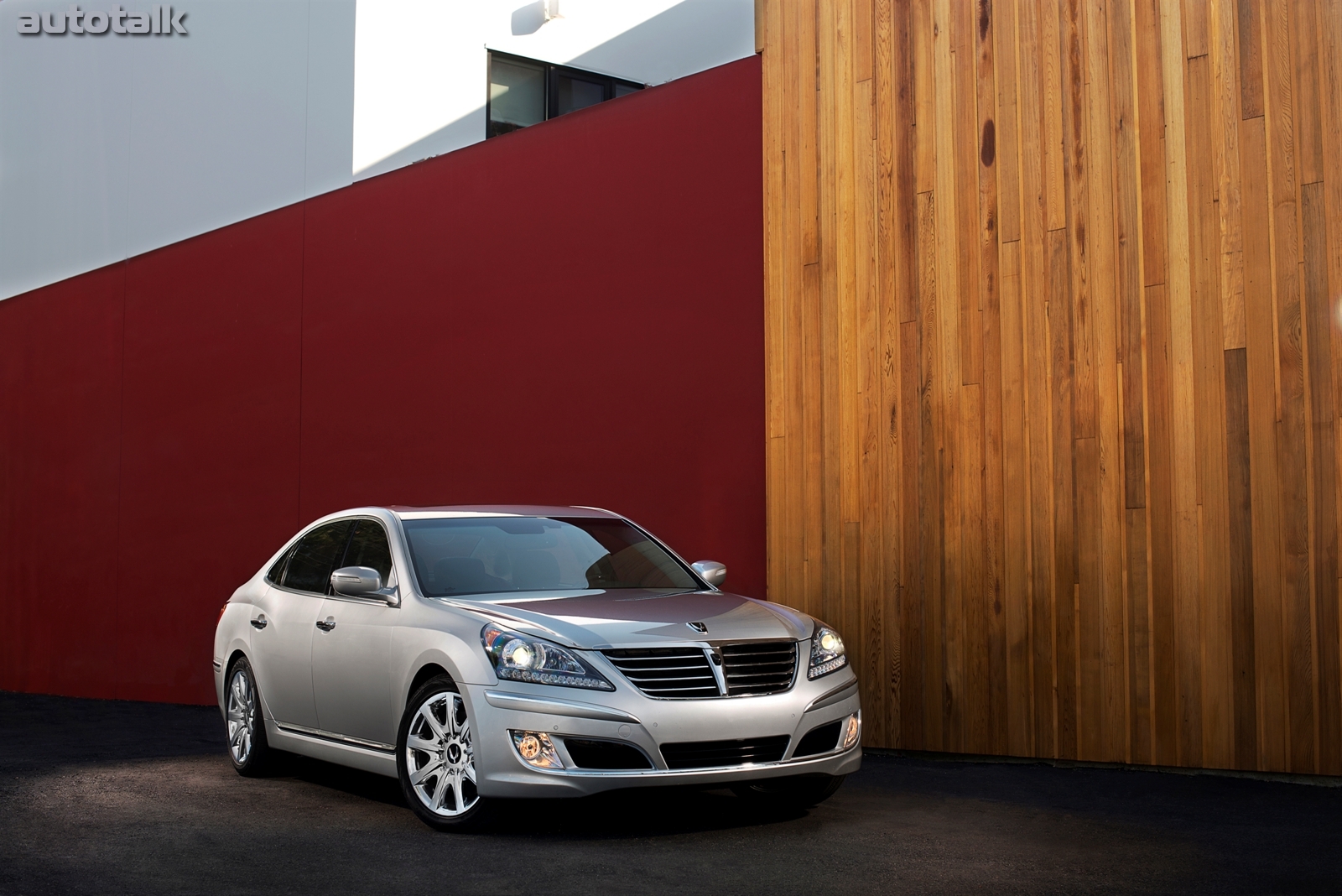 2013 Hyundai Equus