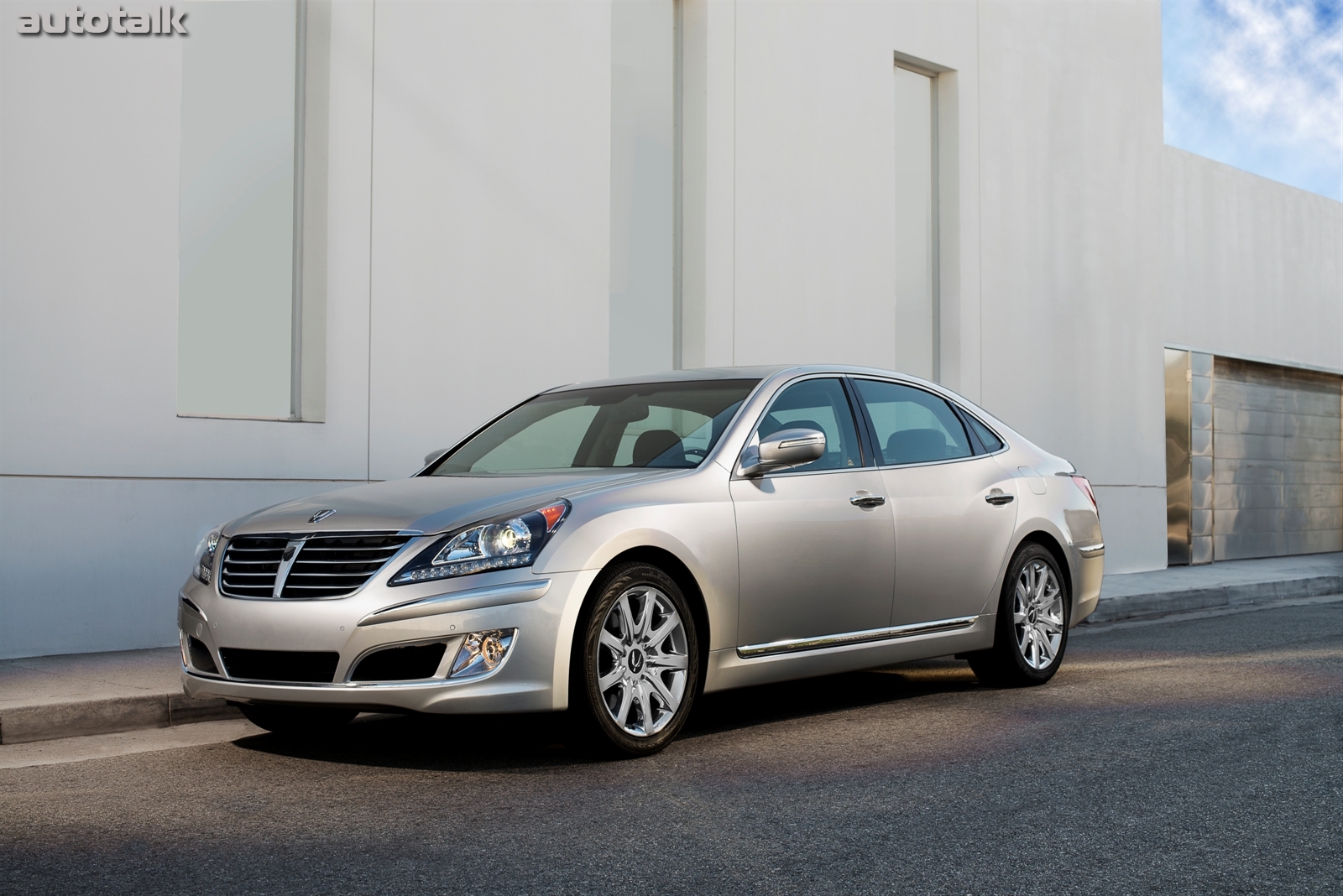 2013 Hyundai Equus