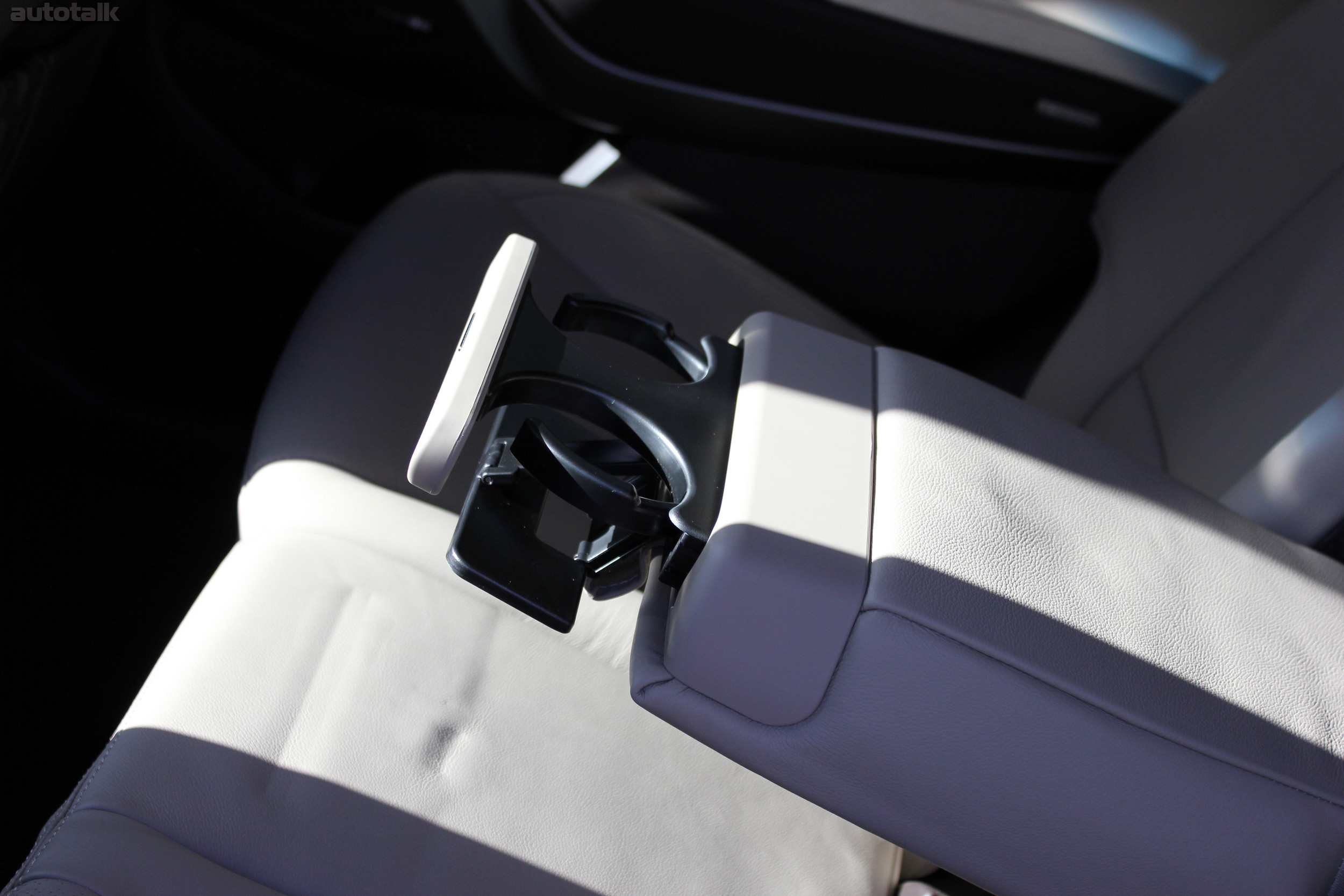 2013 Hyundai Santa Fe Review