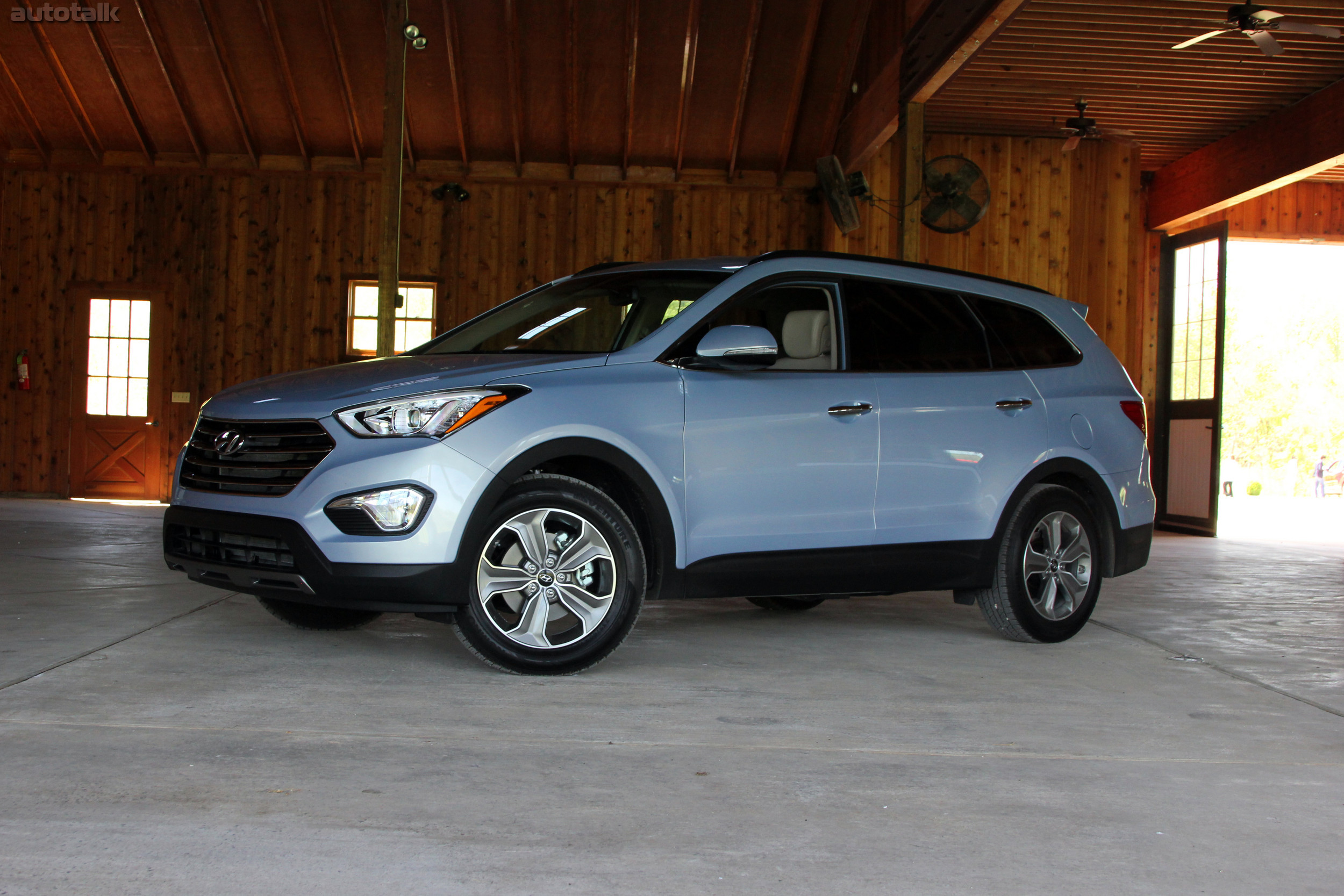 2013 Hyundai Santa Fe Review