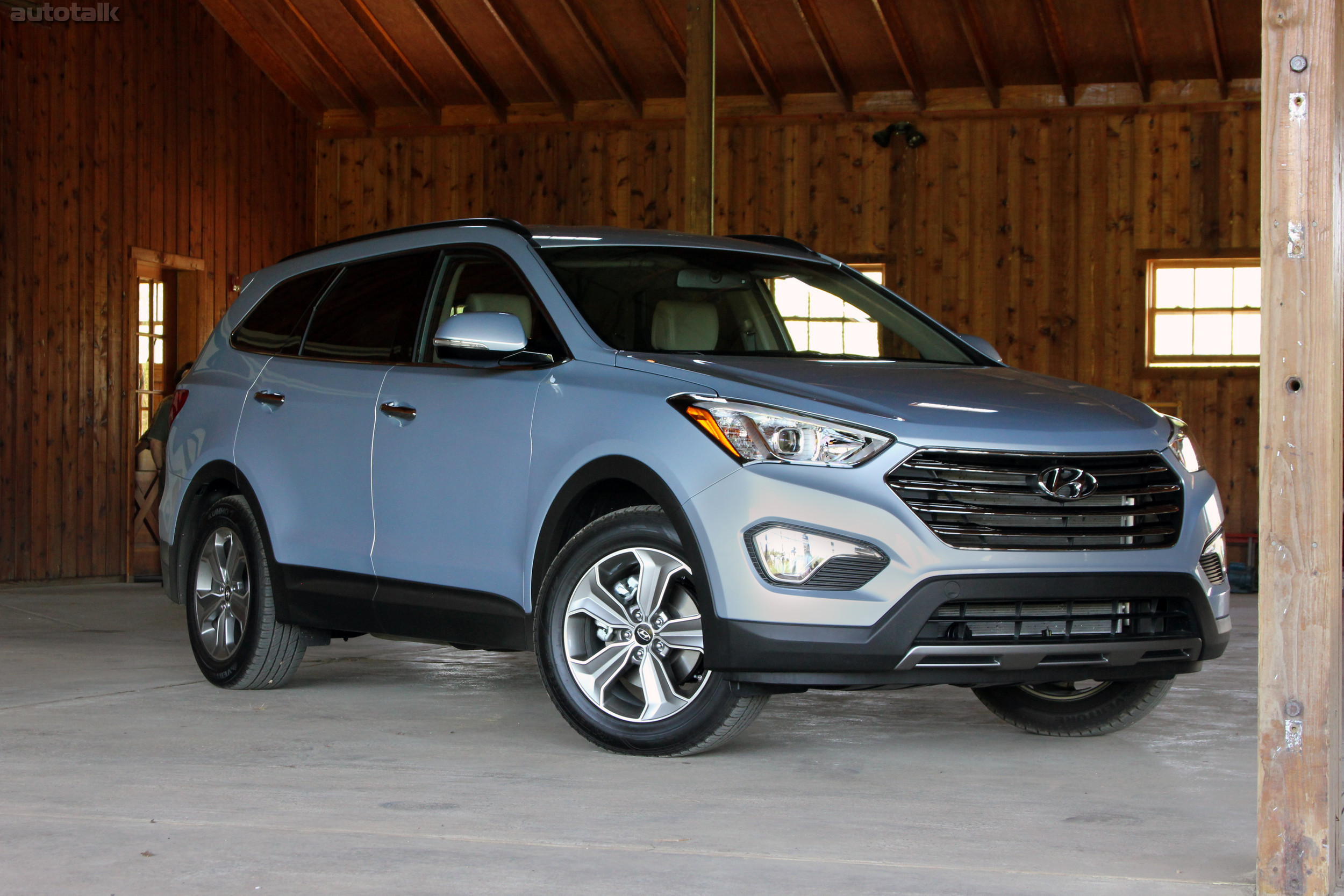 2013 Hyundai Santa Fe Review