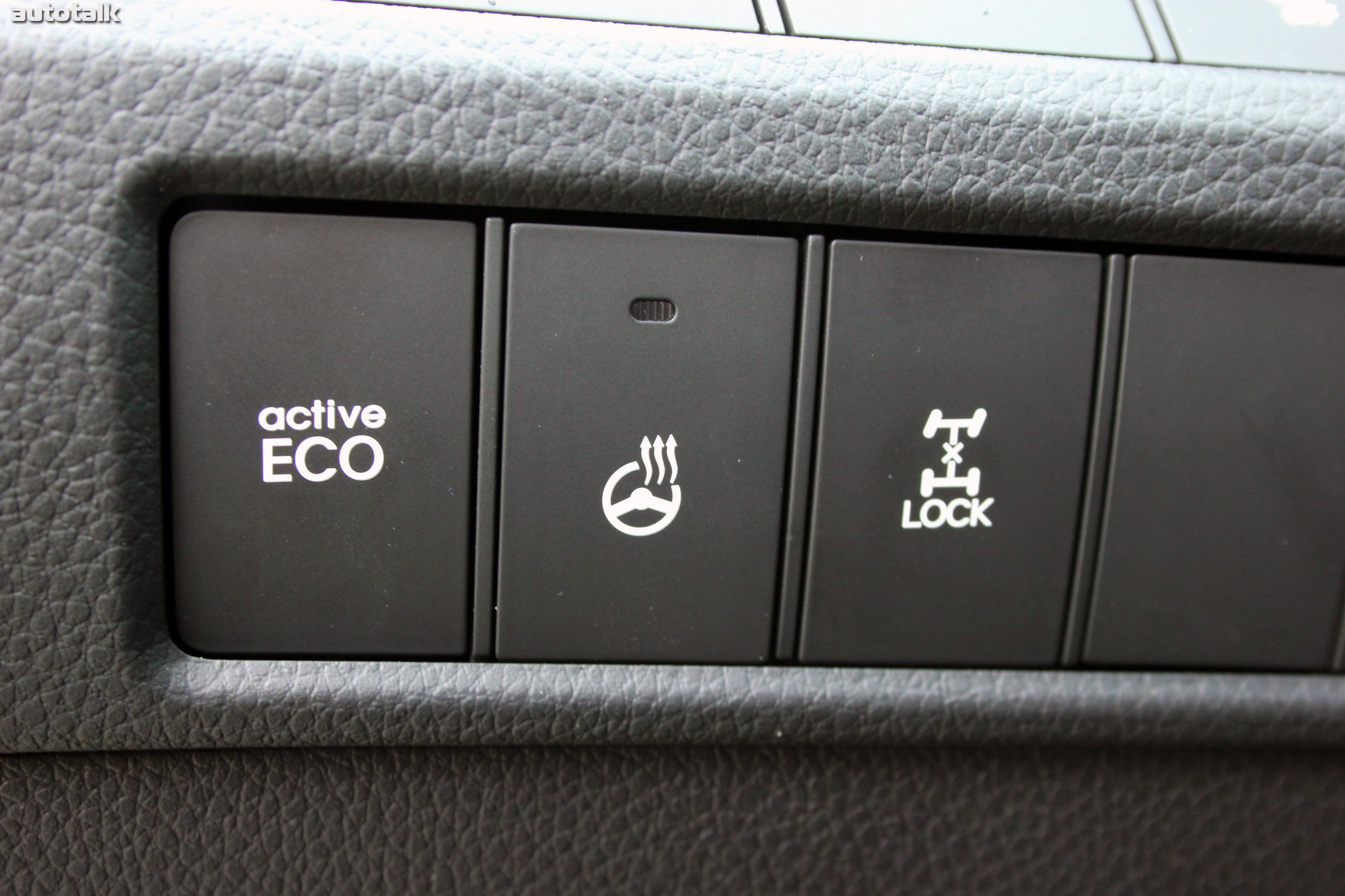 2013 Hyundai Santa Fe Sport Review