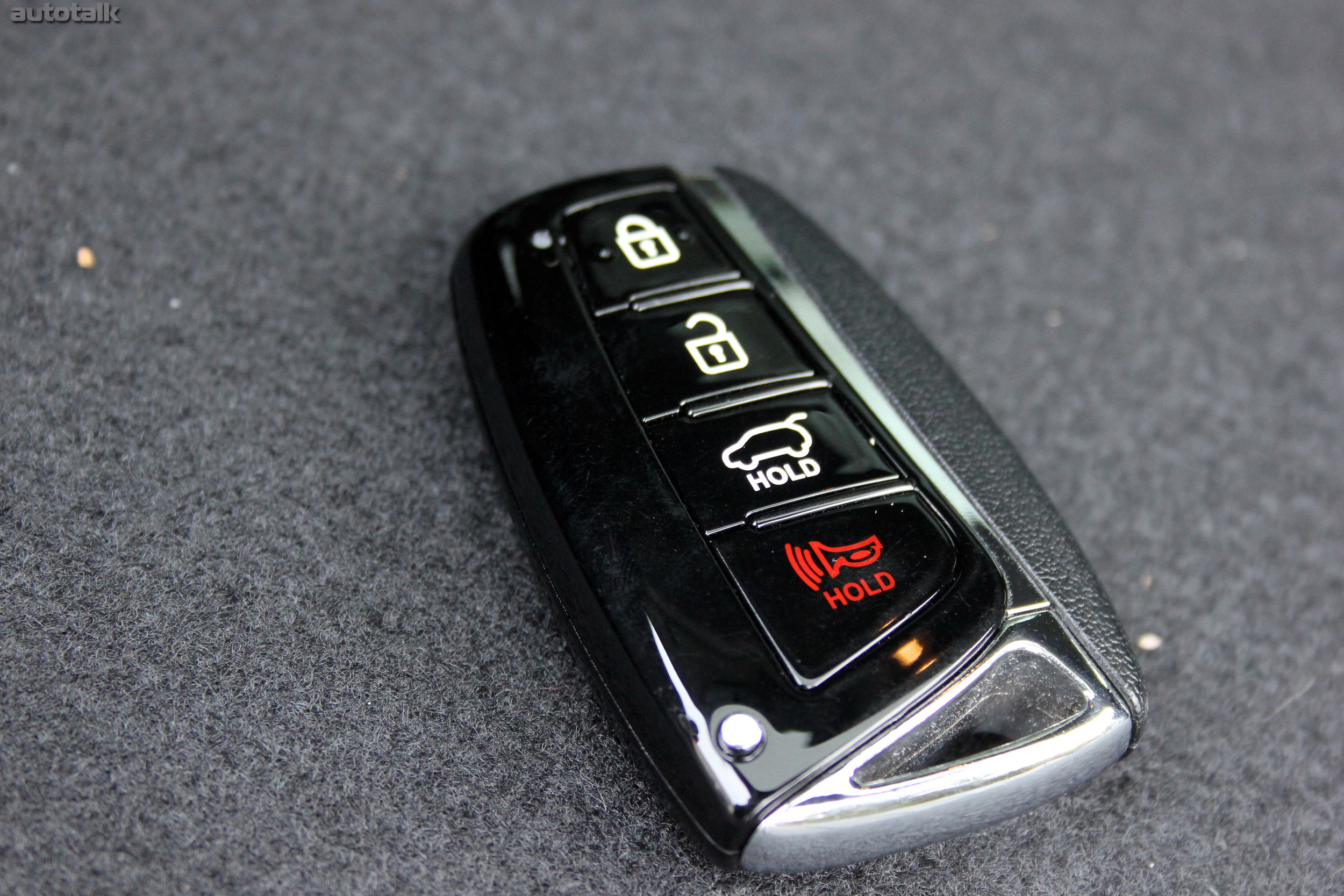 2013 Hyundai Santa Fe Sport Review